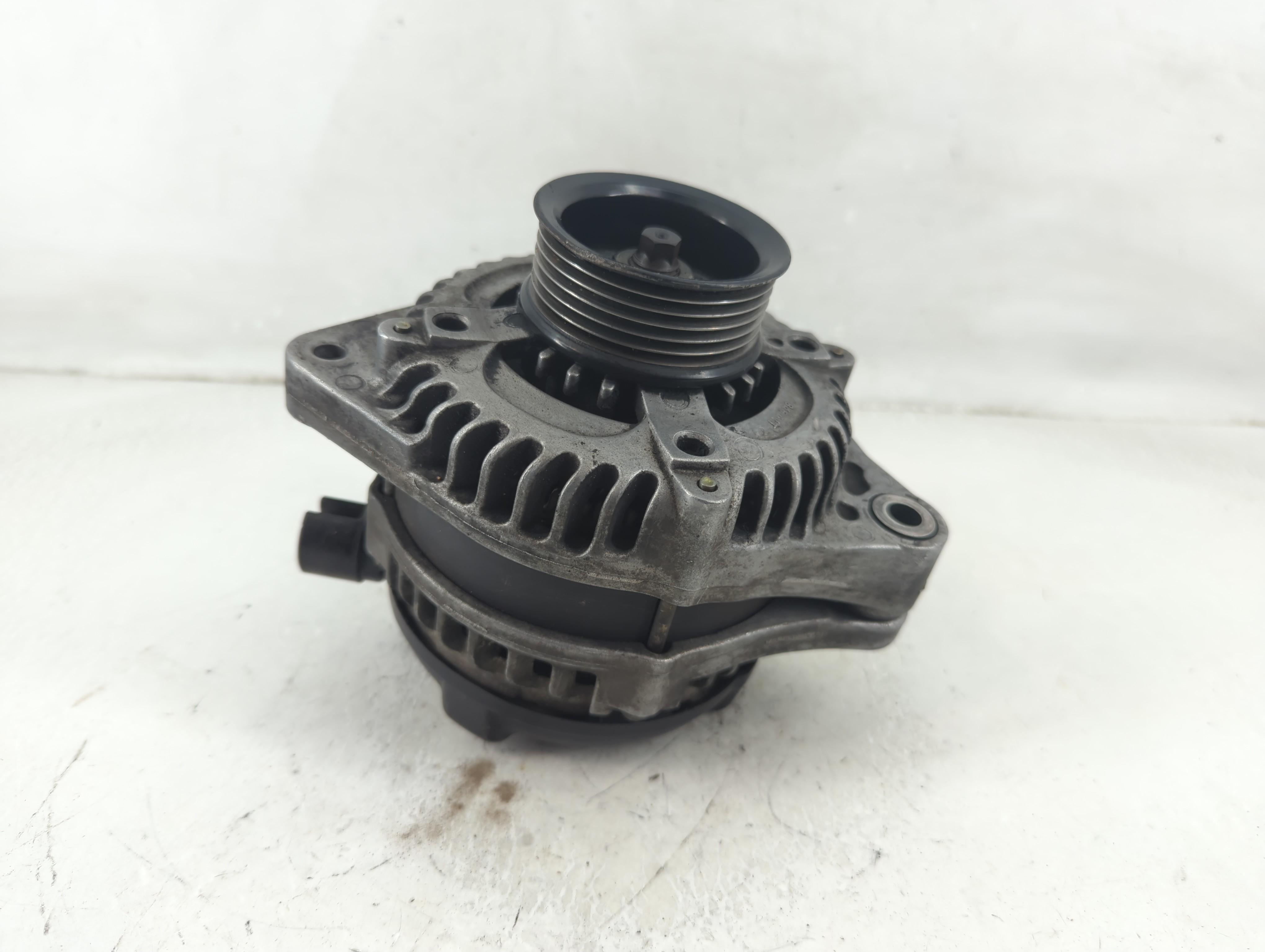 2006-2008 Acura Tl Alternator Generator Charging Assembly Engine Oem 1192796 - Oemusedautoparts1.com