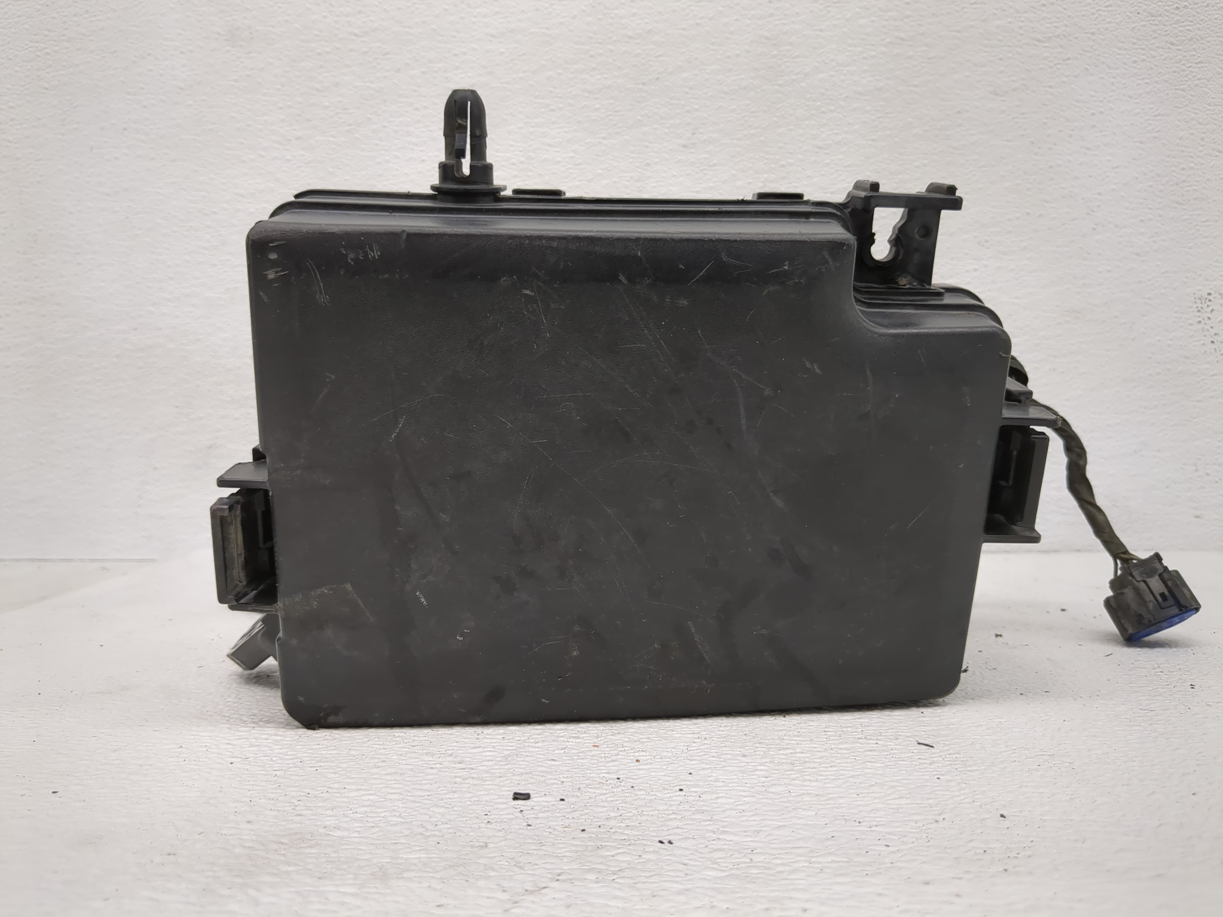 2018-2018 Hyundai Elantra Fusebox Fuse Box Relay Module 1192956 - Oemusedautoparts1.com