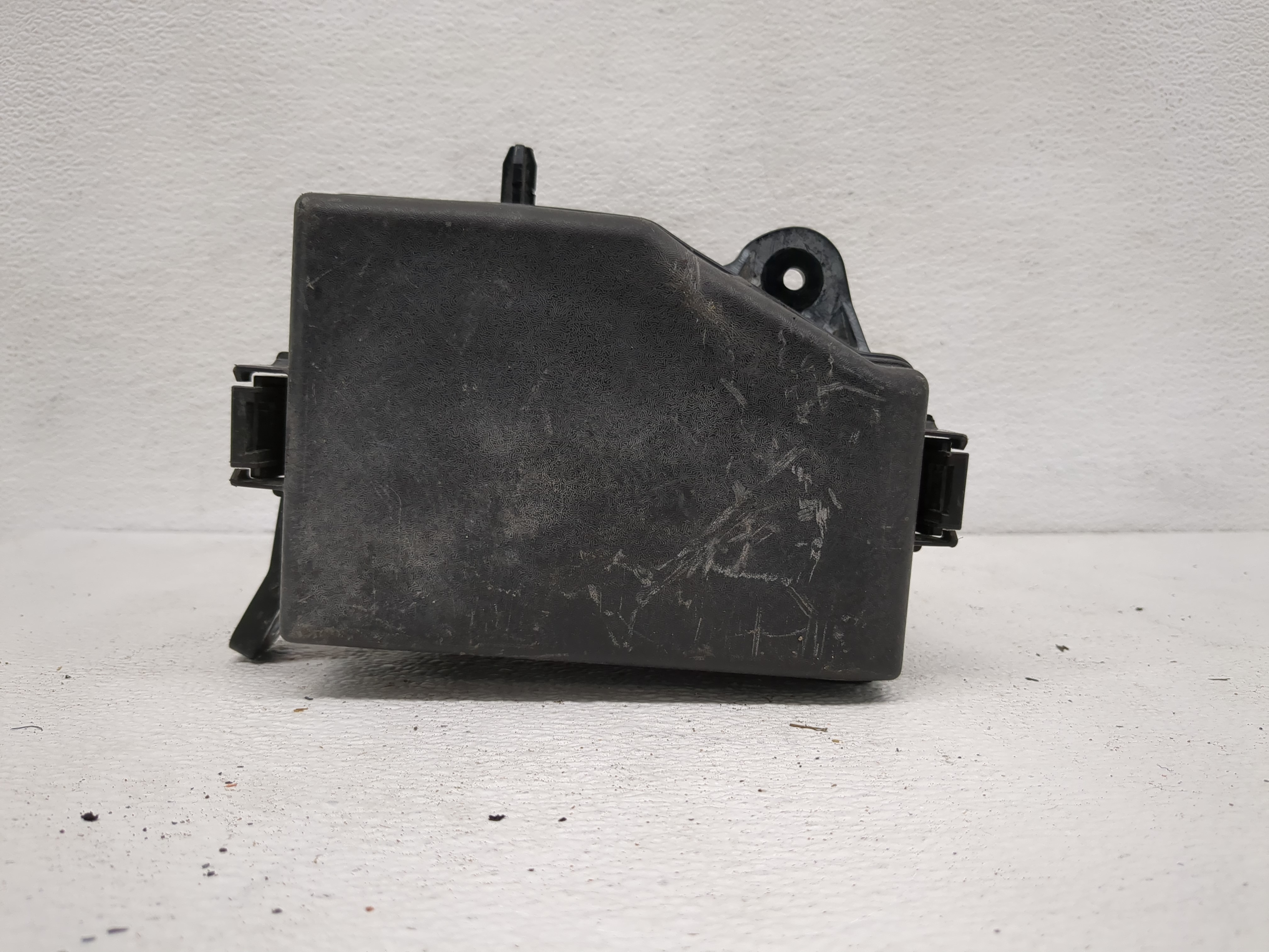 2015-2017 Hyundai Accent Fusebox Fuse Box Relay Module 91420-1r500 1192957 - Oemusedautoparts1.com