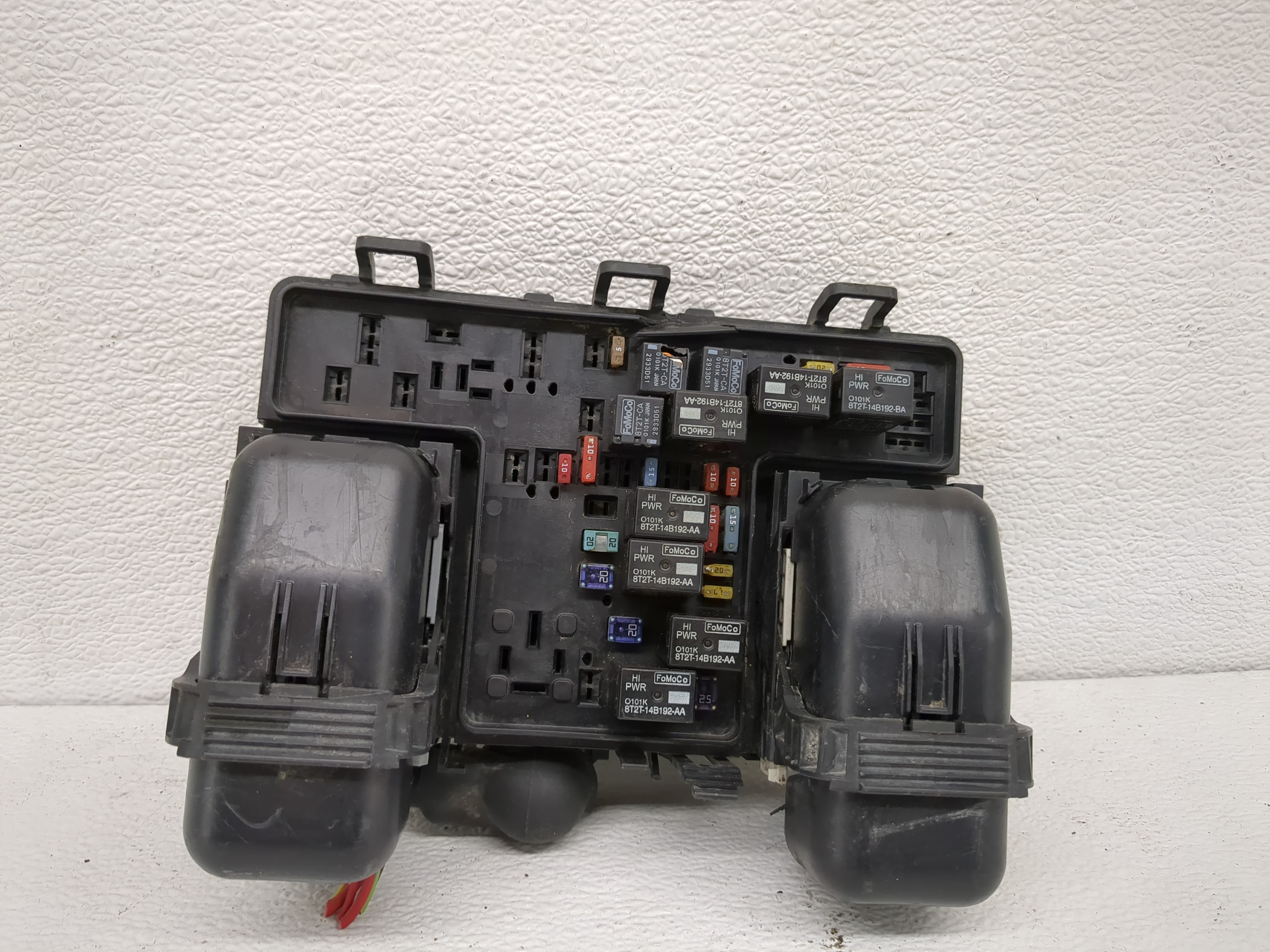 2013-2014 Ford Fusion Fusebox Fuse Box Relay Module Dg9t14a075aa 1192959 - Oemusedautoparts1.com