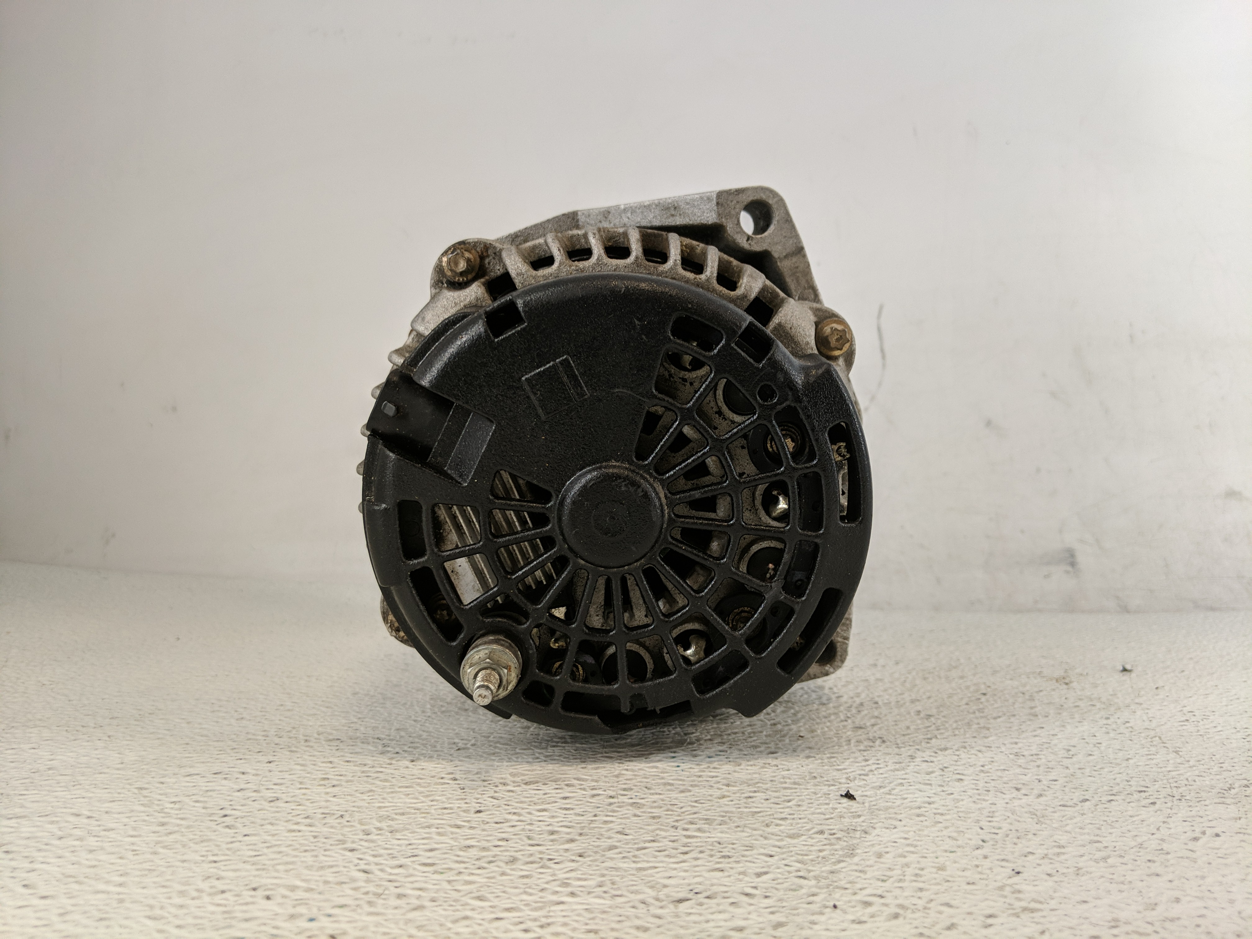 2007 Chevrolet Suburban 1500 Alternator Generator Charging Assembly Engine Oem 1192998 - Oemusedautoparts1.com