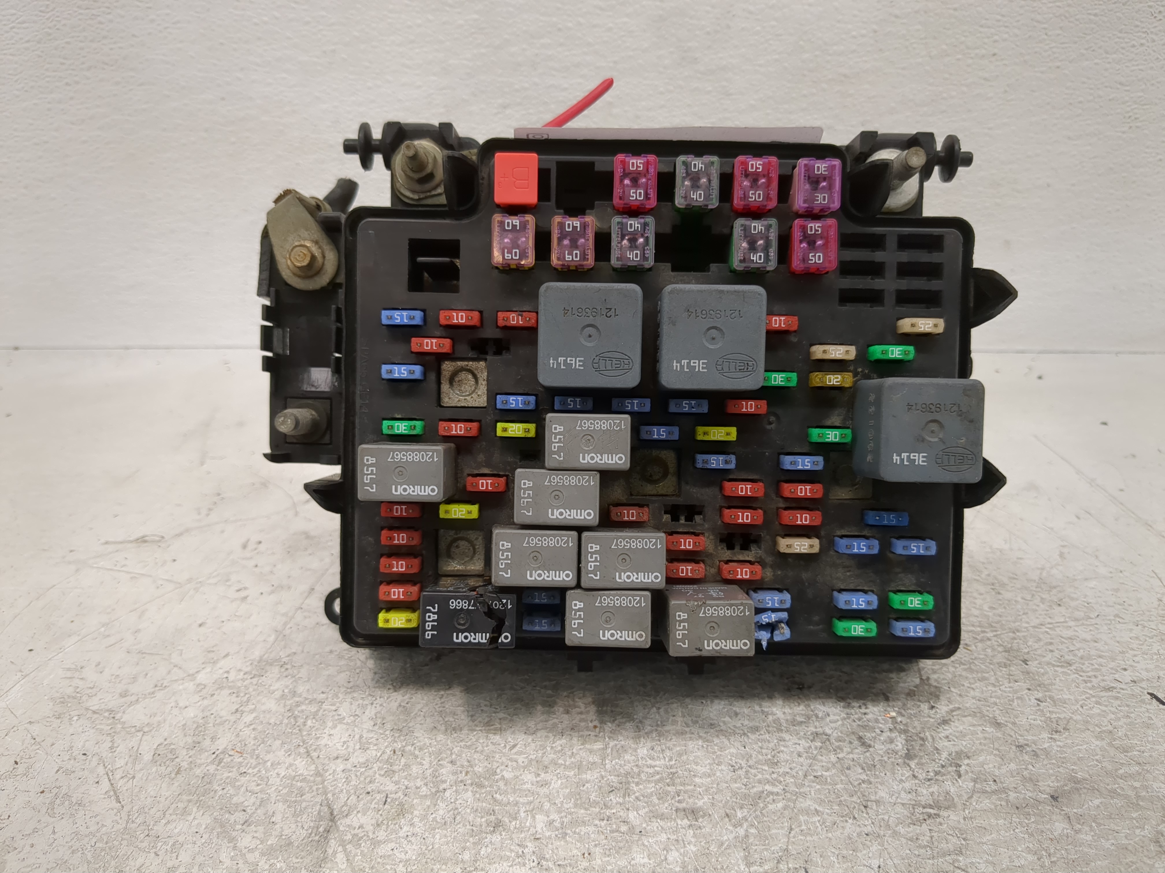 2003-2006 Gmc Yukon Fusebox Fuse Box Relay Module 15177117-01 1193017 - Oemusedautoparts1.com
