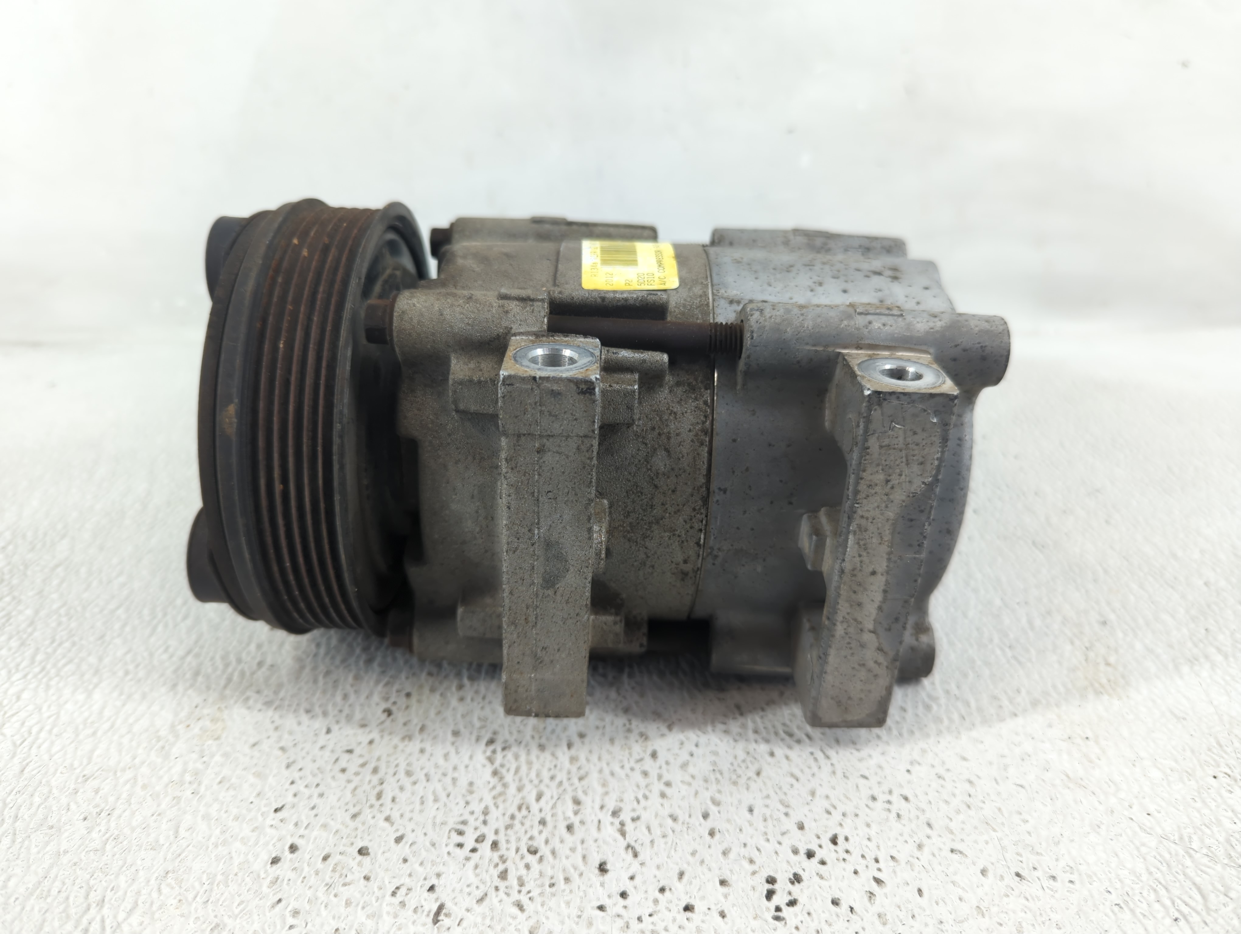 Gmc F350 Air Conditioning A/c Ac Compressor Oem 1193024 - Oemusedautoparts1.com