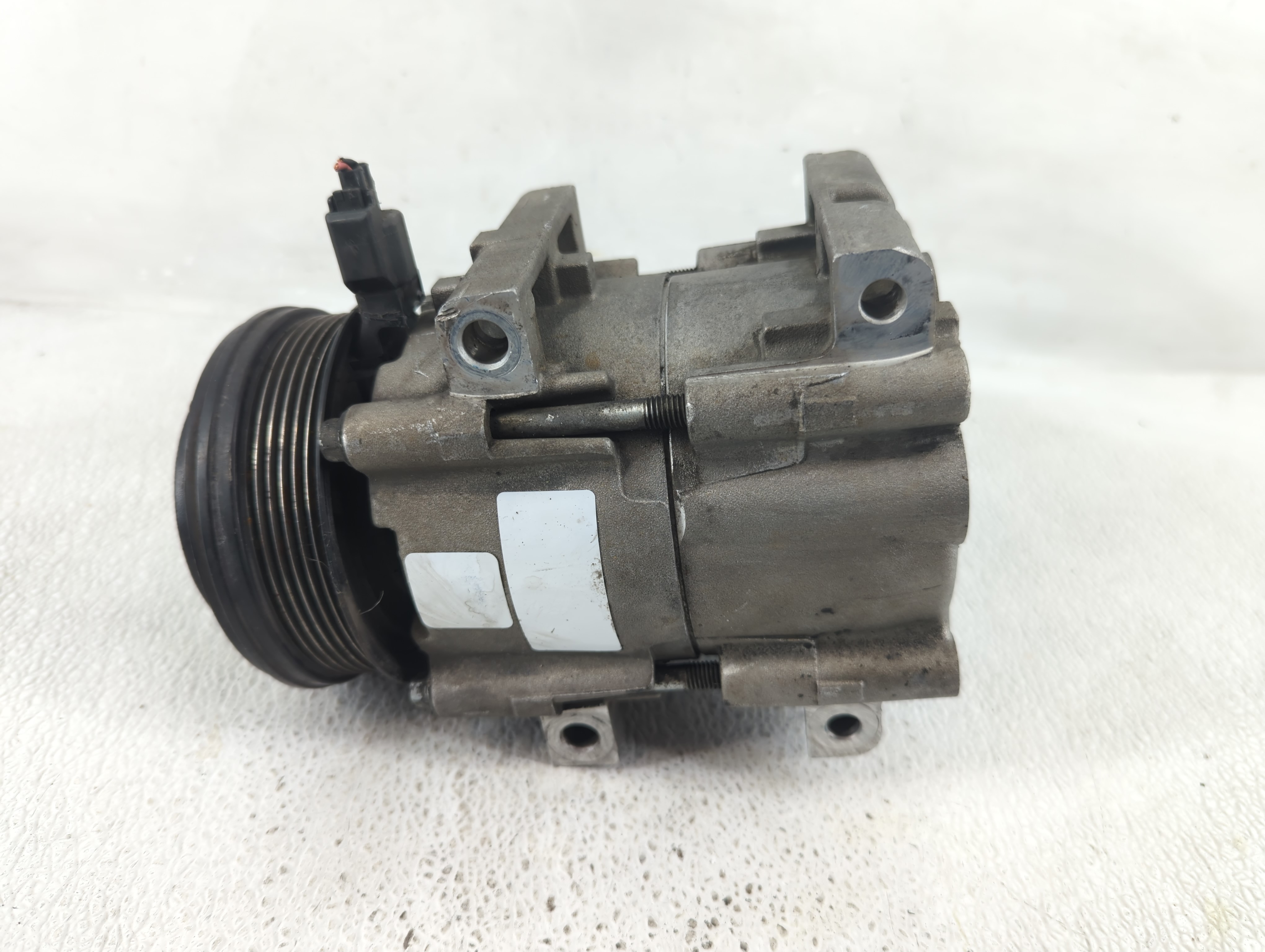 2007-2010 Ford Mustang Air Conditioning A/c Ac Compressor Oem 1193029 - Oemusedautoparts1.com
