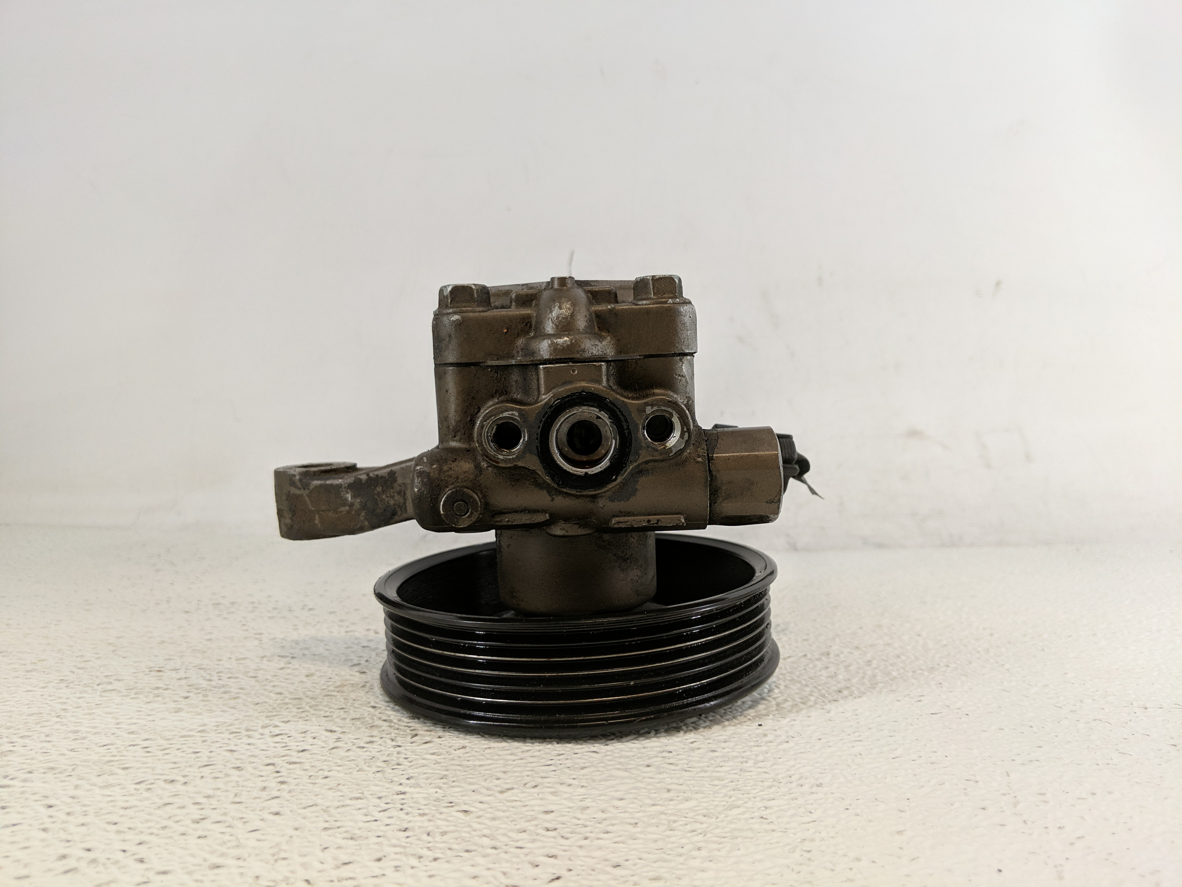 2011-2014 Kia Sedona Power Steering Column Pump Oem 1193158 - Oemusedautoparts1.com