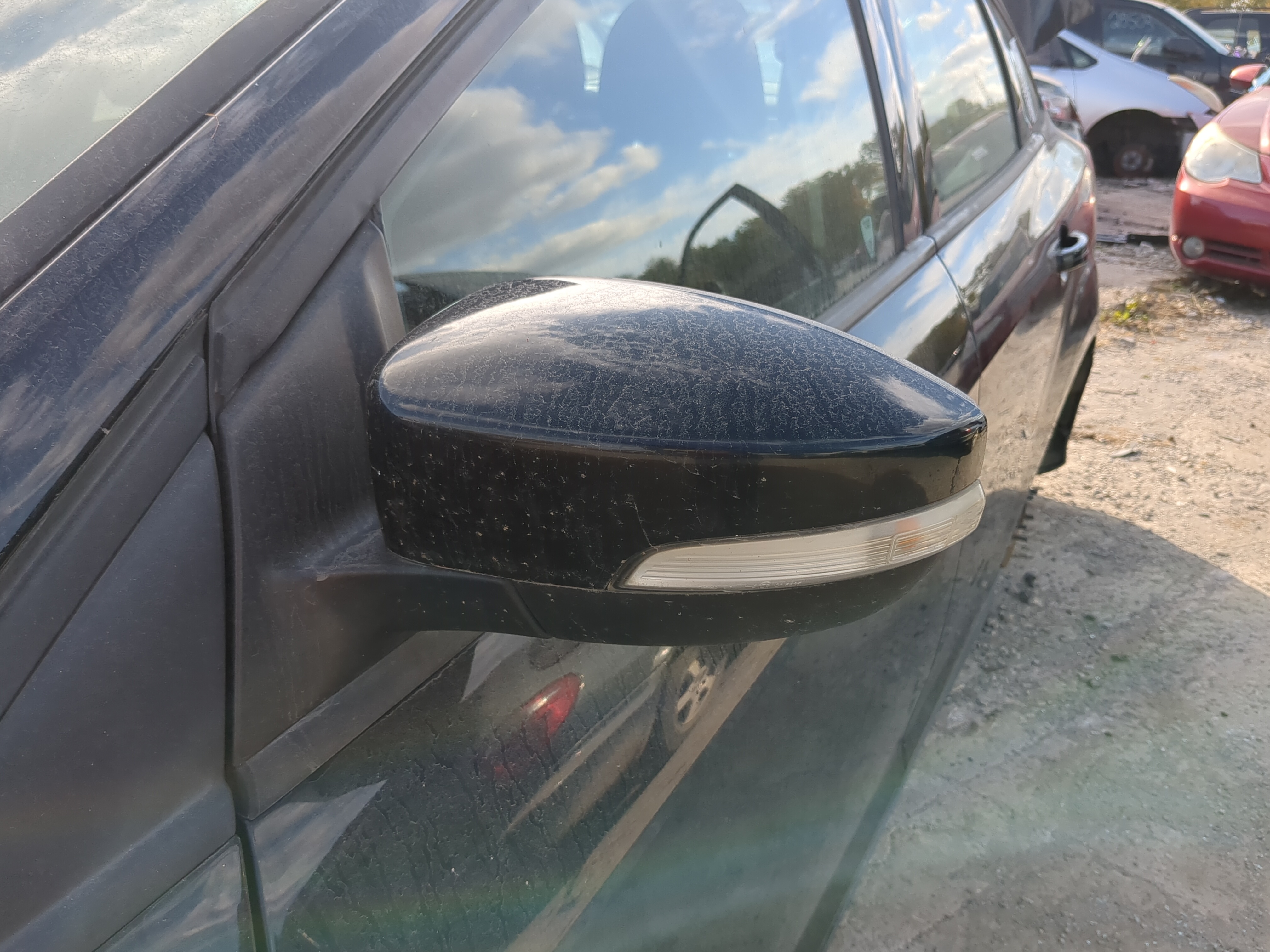 2015-2018 Ford Focus Driver Left Side View Power Door Mirror 1193265 - Oemusedautoparts1.com