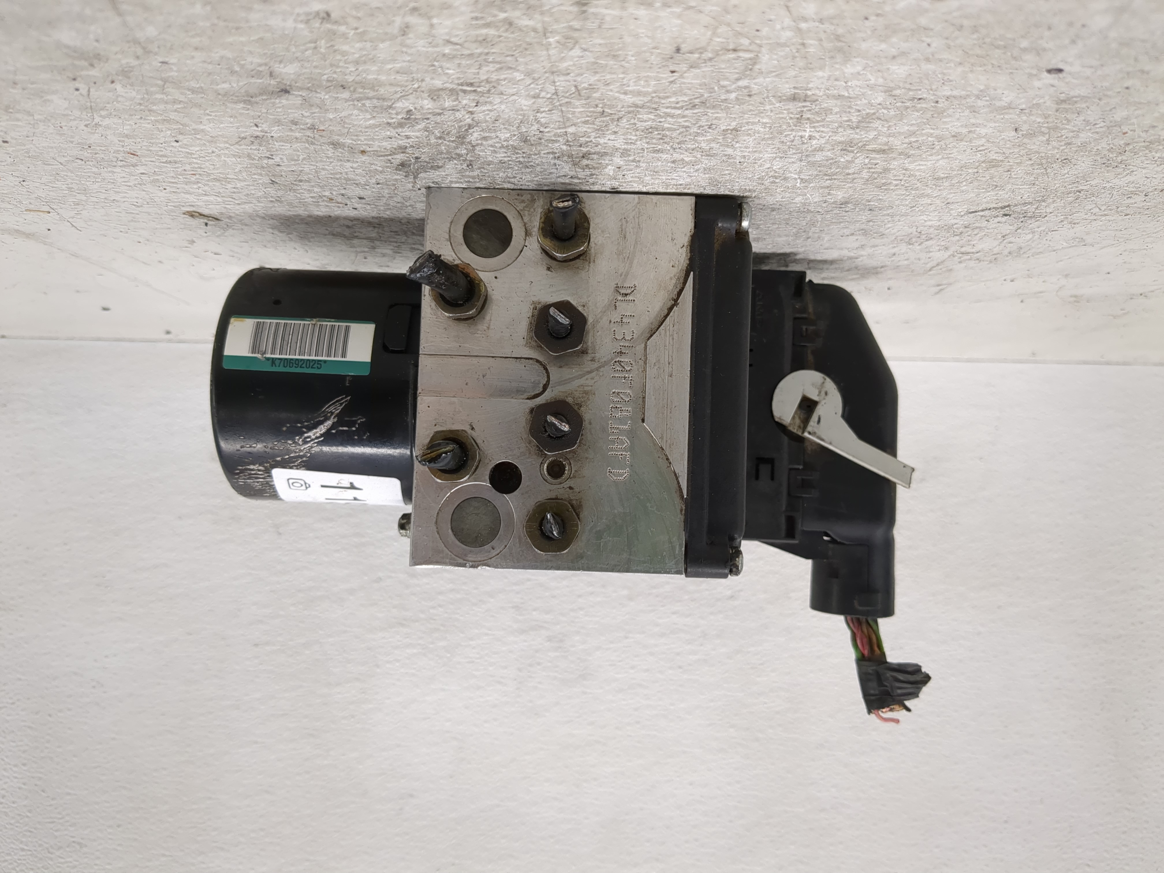 2005-2006 Acura Tl Abs Pump Control Module 1193323 - Oemusedautoparts1.com