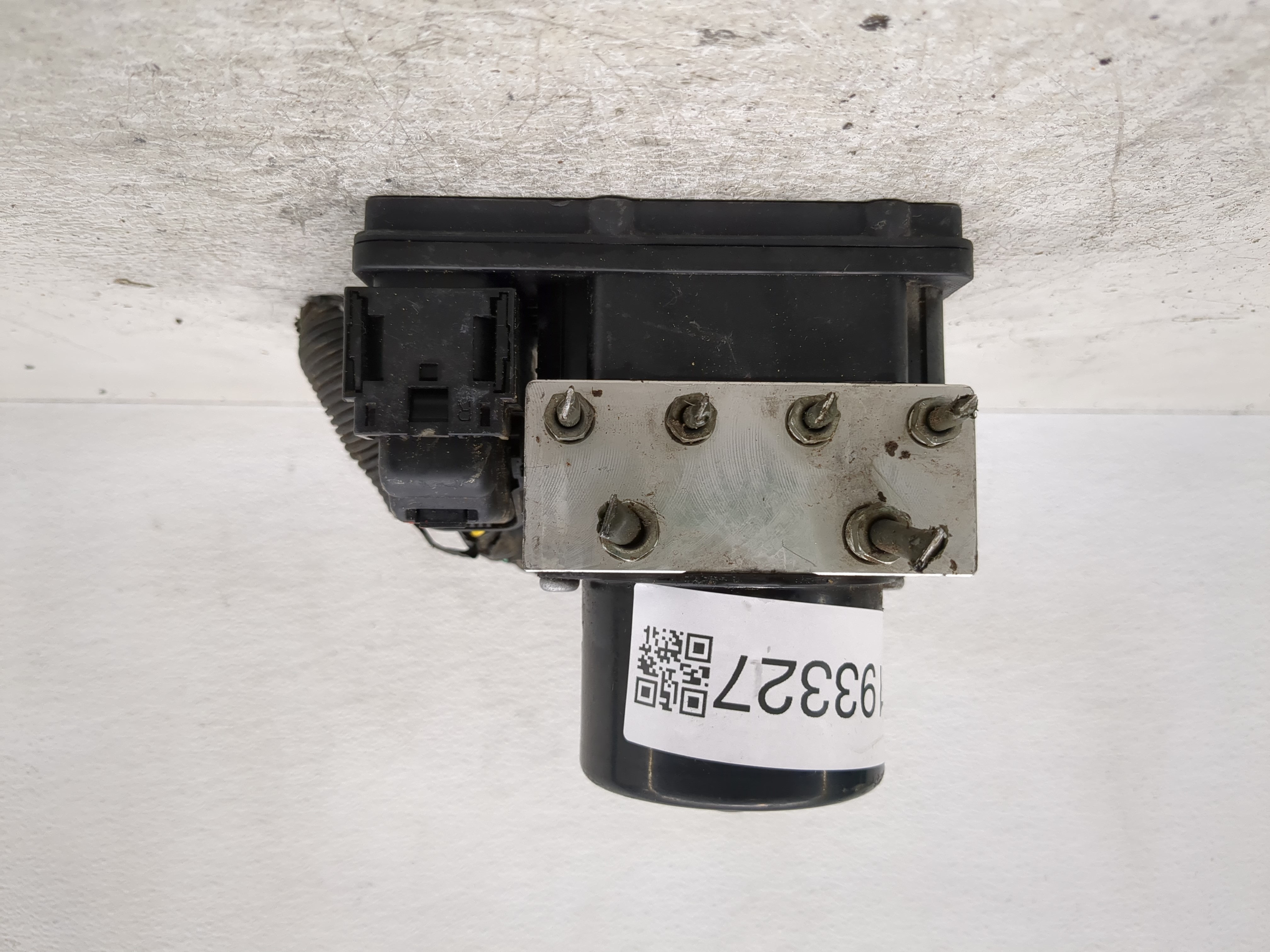 2013-2015 Nissan Titan Abs Pump Control Module 1193327 - Oemusedautoparts1.com