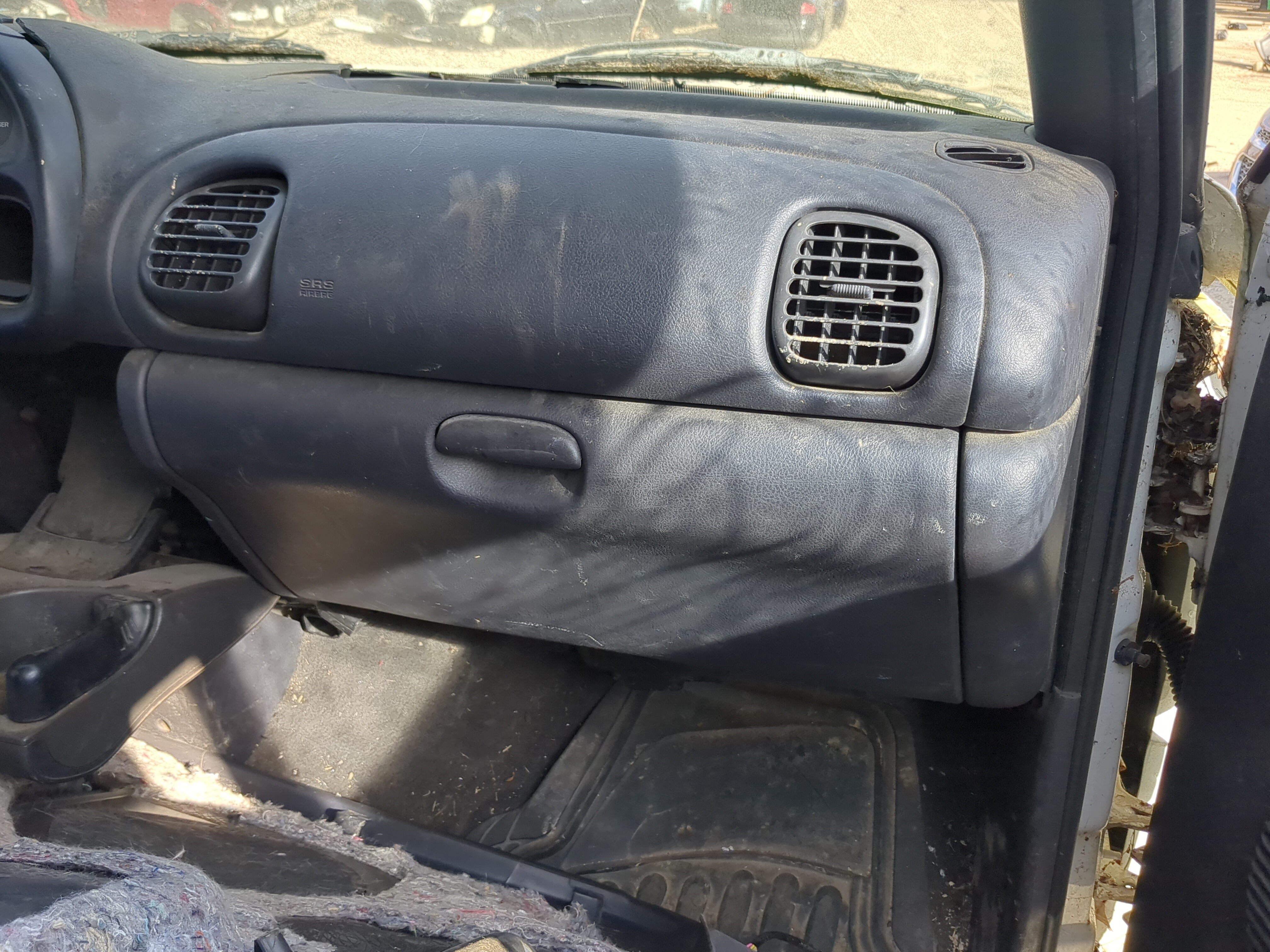 2001 Dodge Ram 1500 Passenger Glove Box Door Storage Compartment 1193468 - Oemusedautoparts1.com