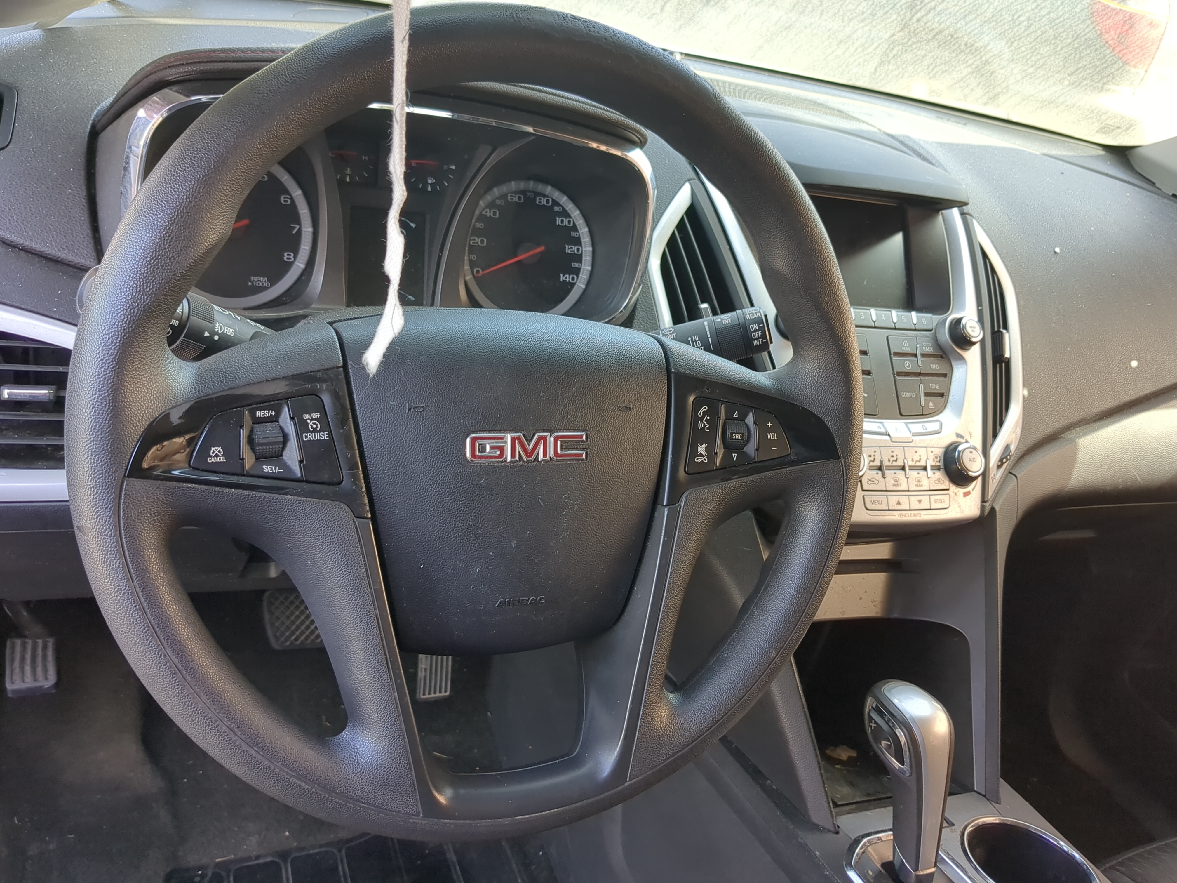 2010-2017 Gmc Terrain Air Bag Driver Left Steering Wheel Mounted 1193470 - Oemusedautoparts1.com