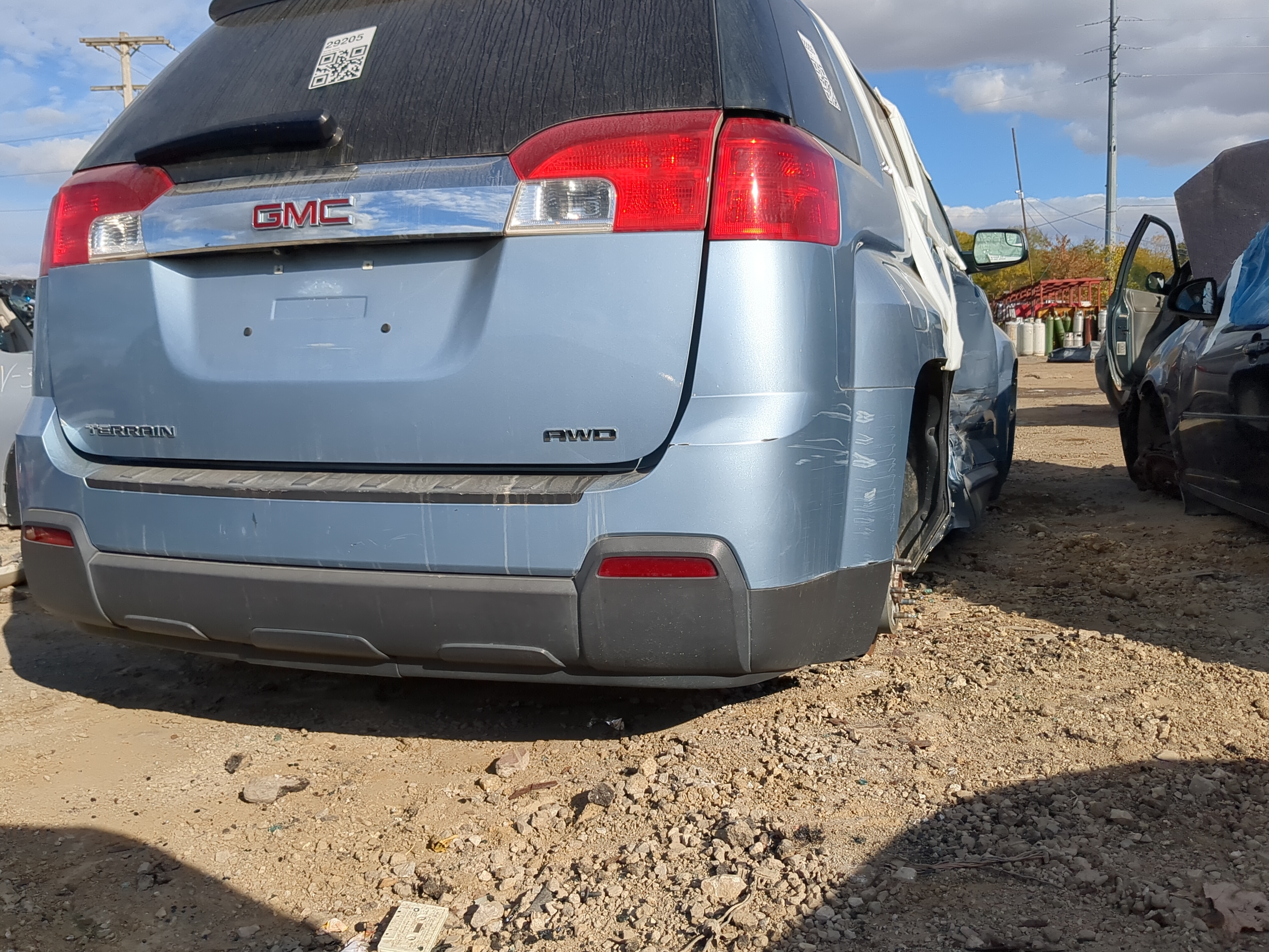 2013-2015 Gmc Terrain Rear Bumper Assembly Oem 1193532 - Oemusedautoparts1.com