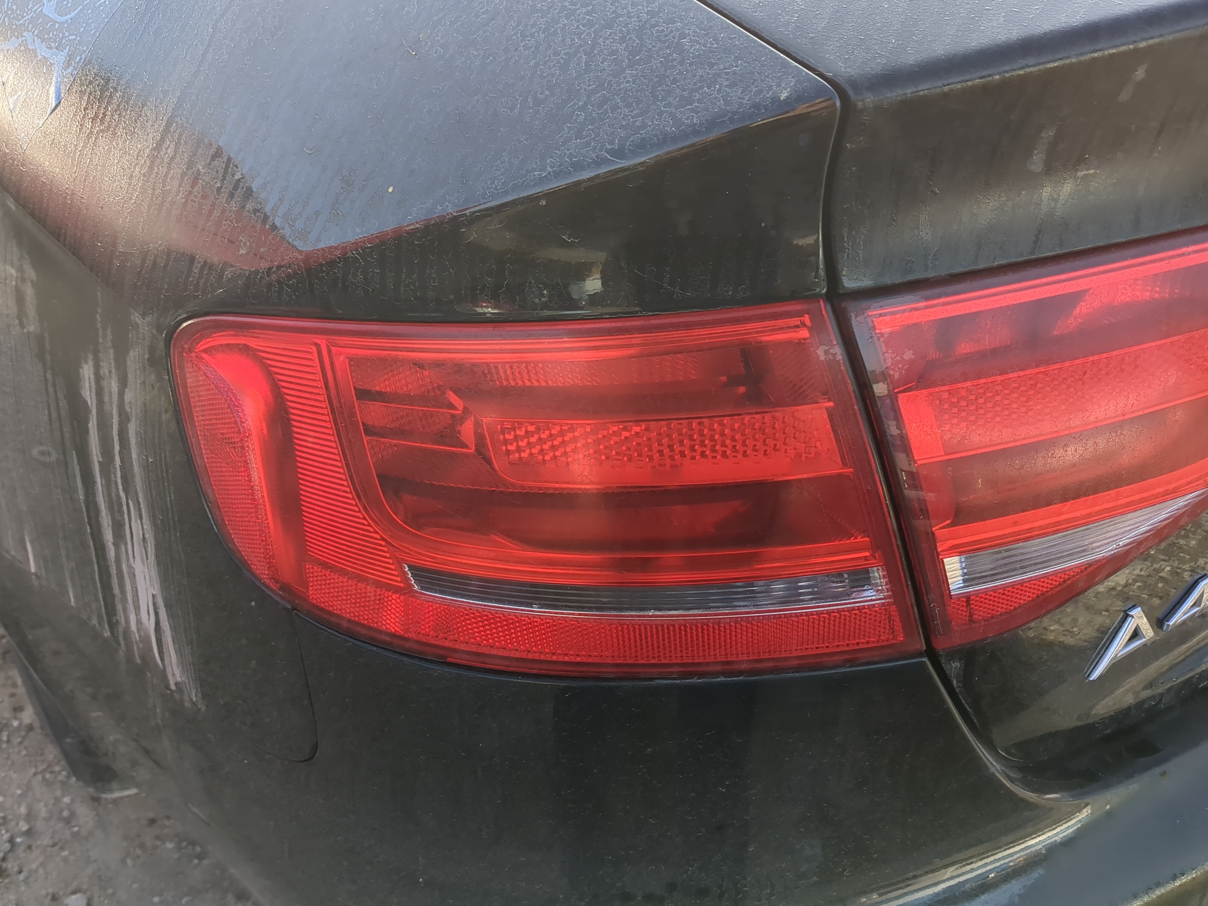 Picture of 2009-2012 Audi A4 Quattro Driver Left Side Tail Light Taillight Oem 1193925
