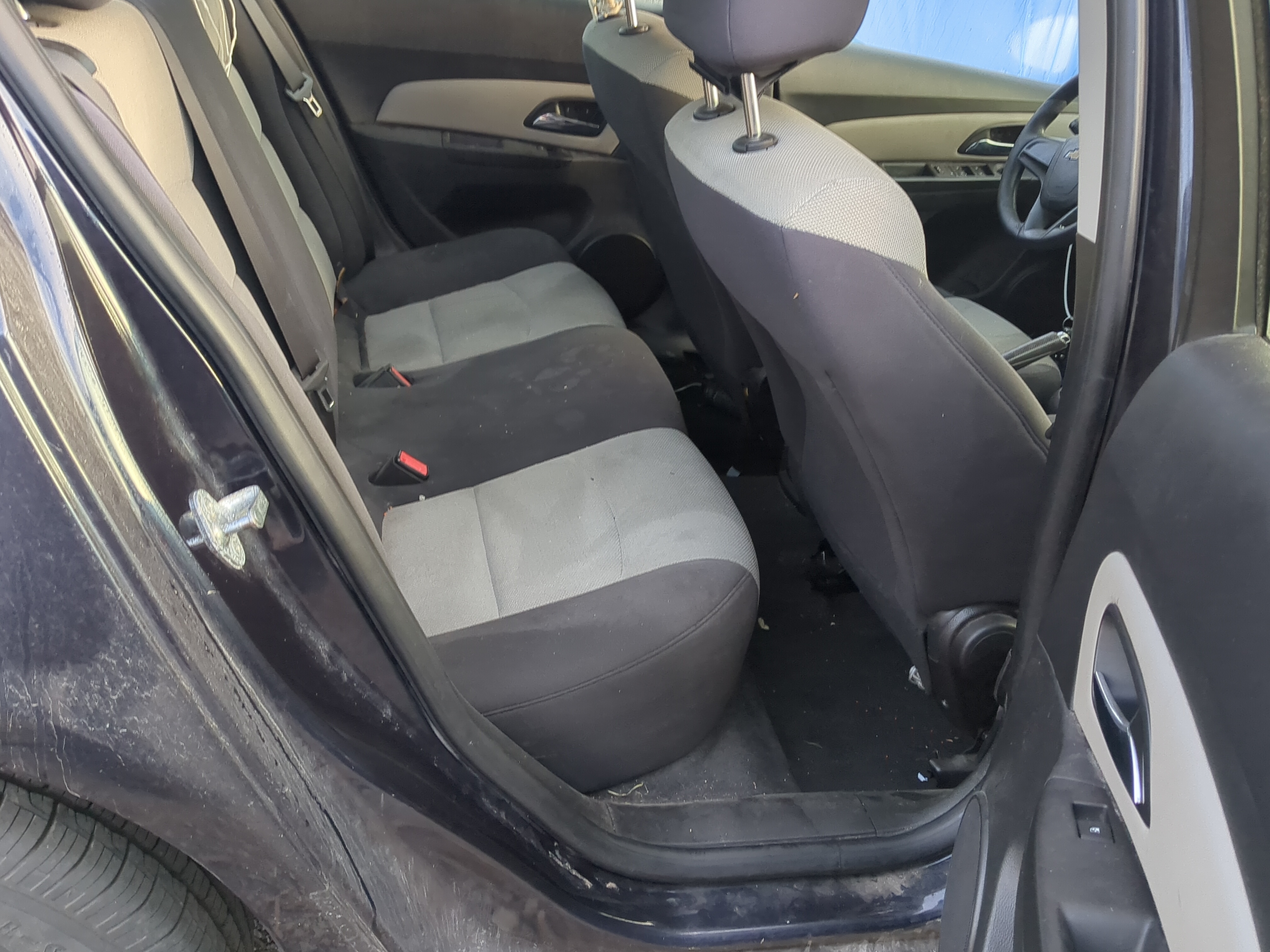 Picture of 2015 Chevrolet Cruze Rear Seat Oem 1194085