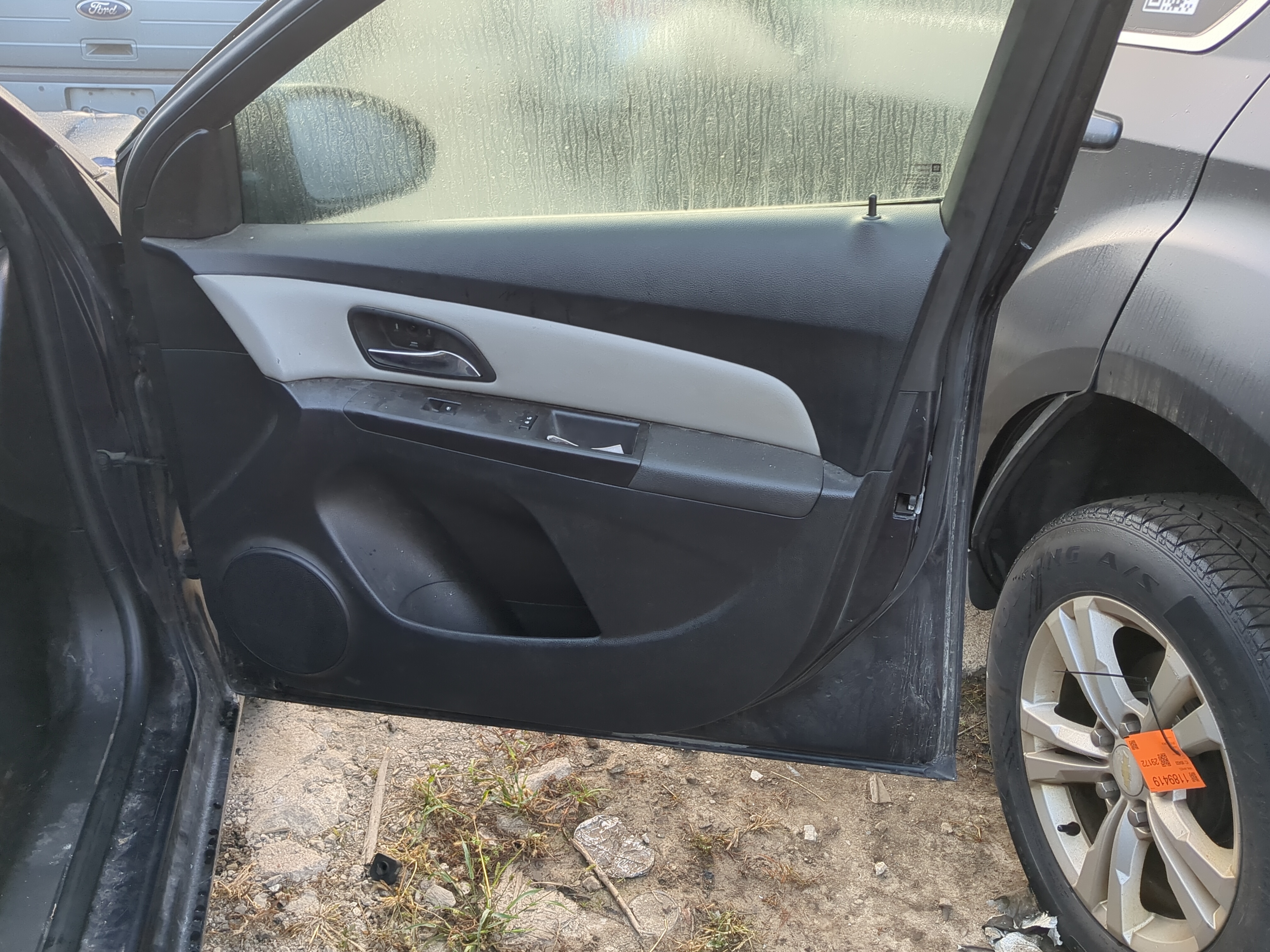 Picture of 2015 Chevrolet Cruze Front Right Passenger Interior Door Panel Trim 1194092