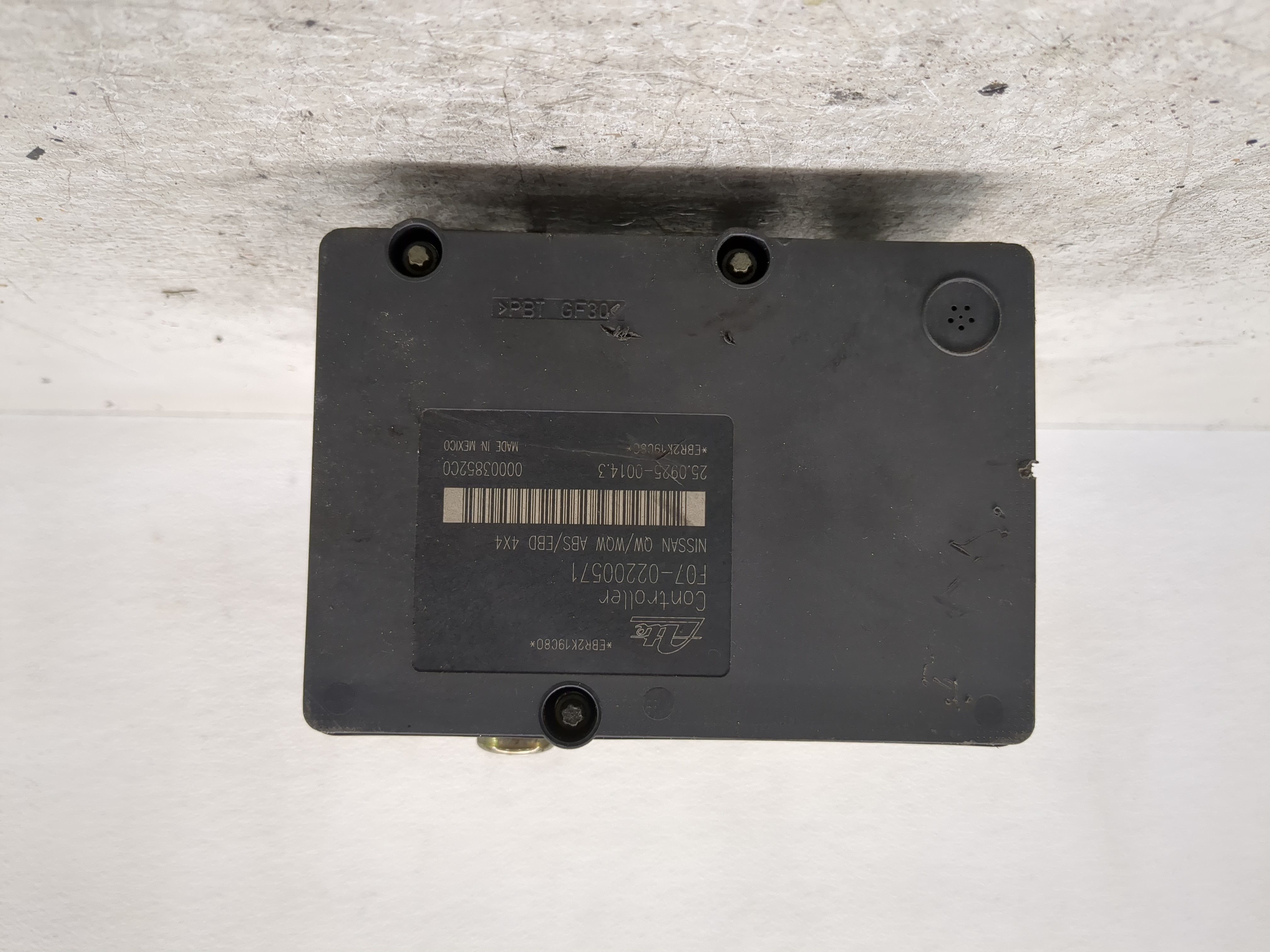 2003-2004 Nissan Xterra Abs Pump Control Module 1194274 - Oemusedautoparts1.com