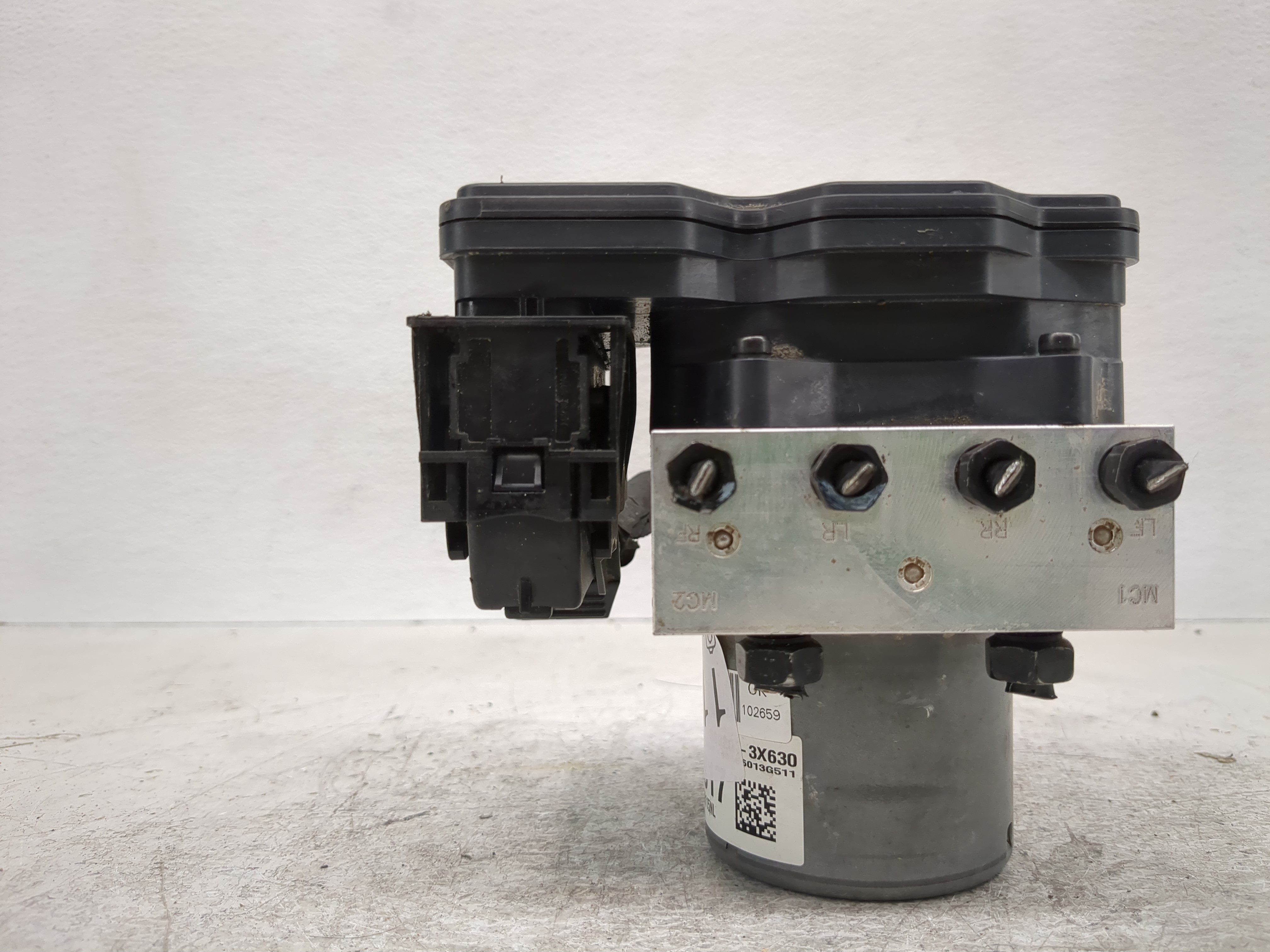 2014-2016 Hyundai Elantra Abs Pump Control Module 1194277 - Oemusedautoparts1.com