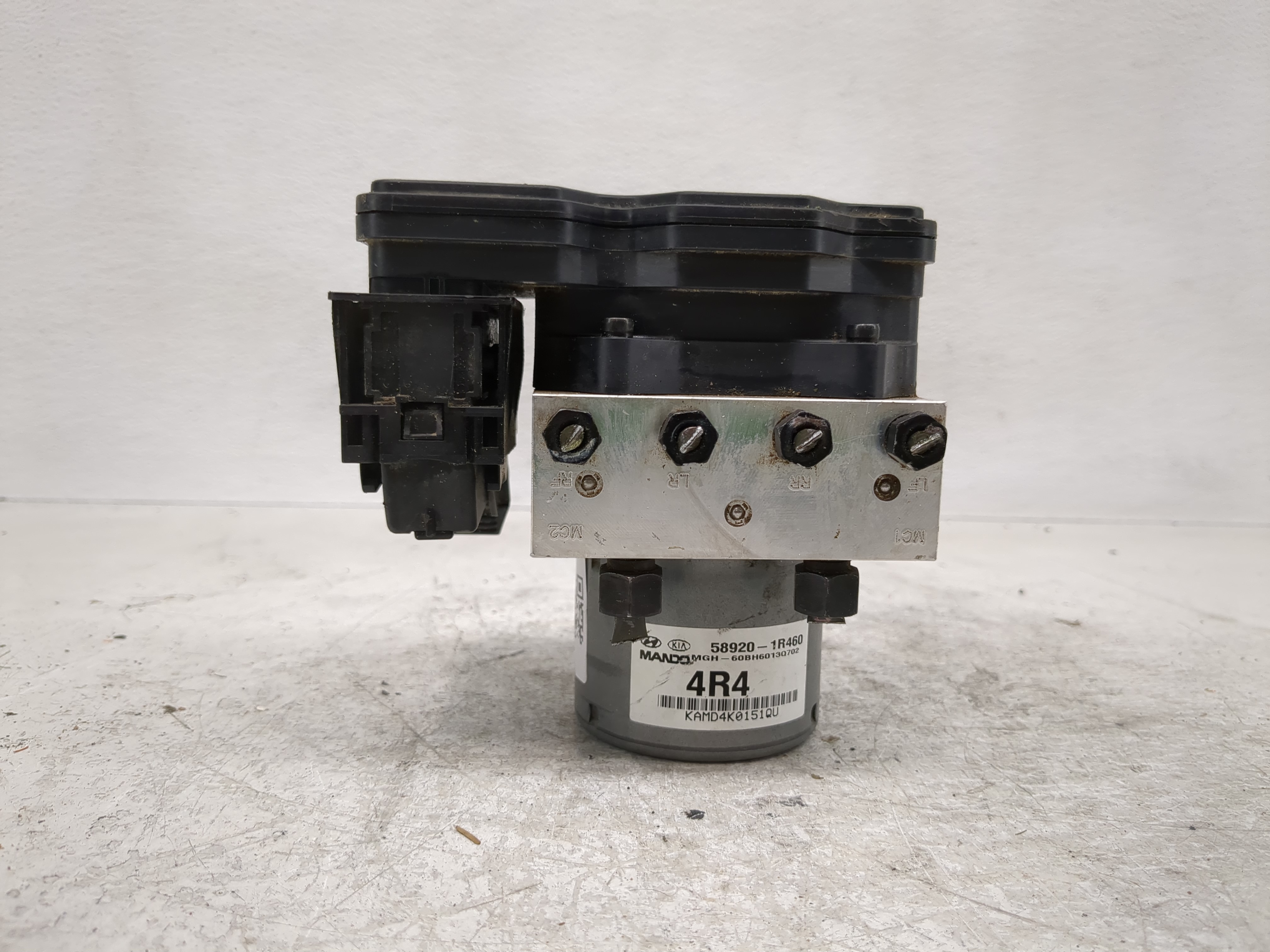 2015-2017 Hyundai Accent Abs Pump Control Module 1194279 - Oemusedautoparts1.com