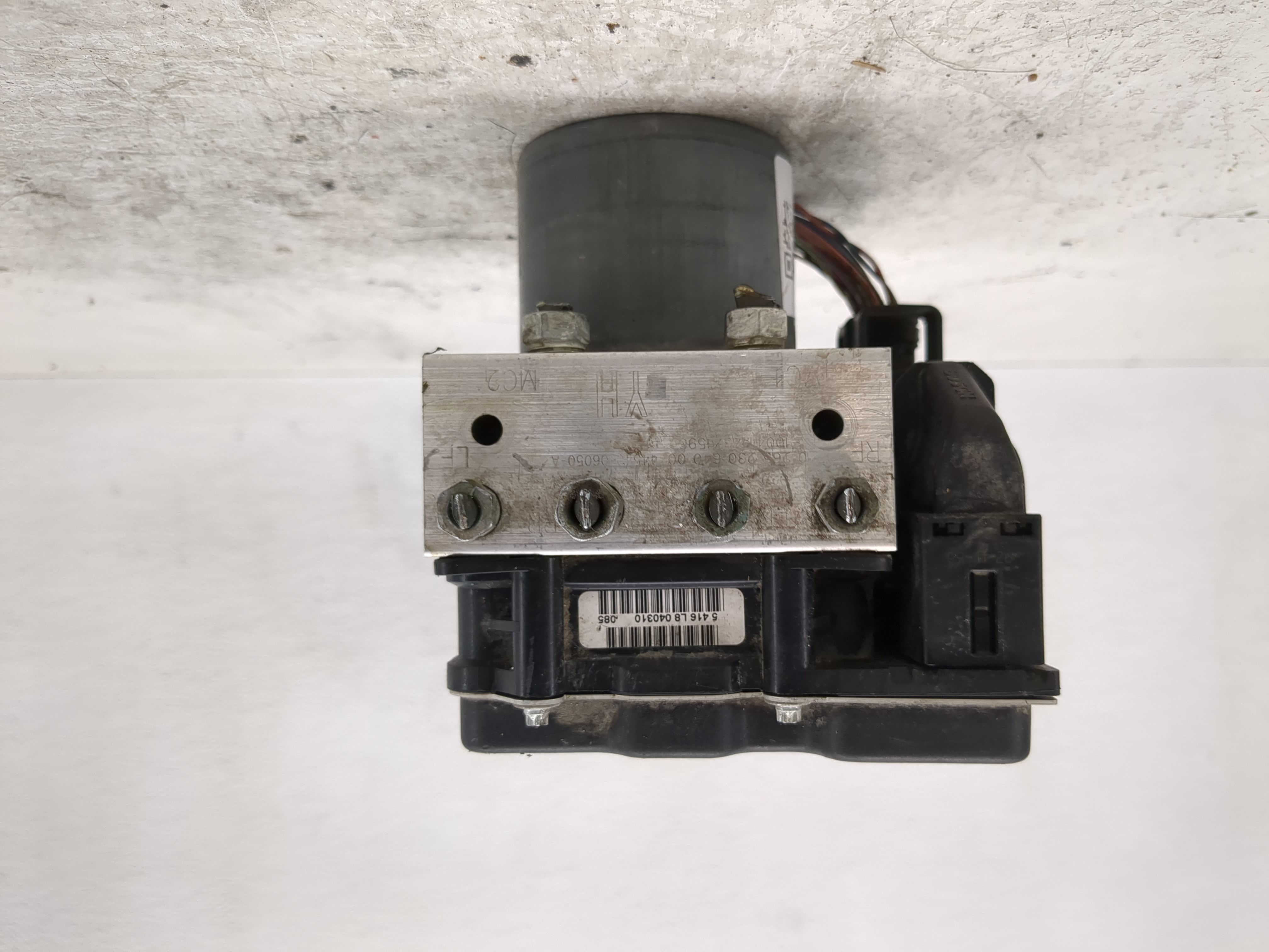 2010-2011 Toyota Camry Abs Pump Control Module 1194314 - Oemusedautoparts1.com