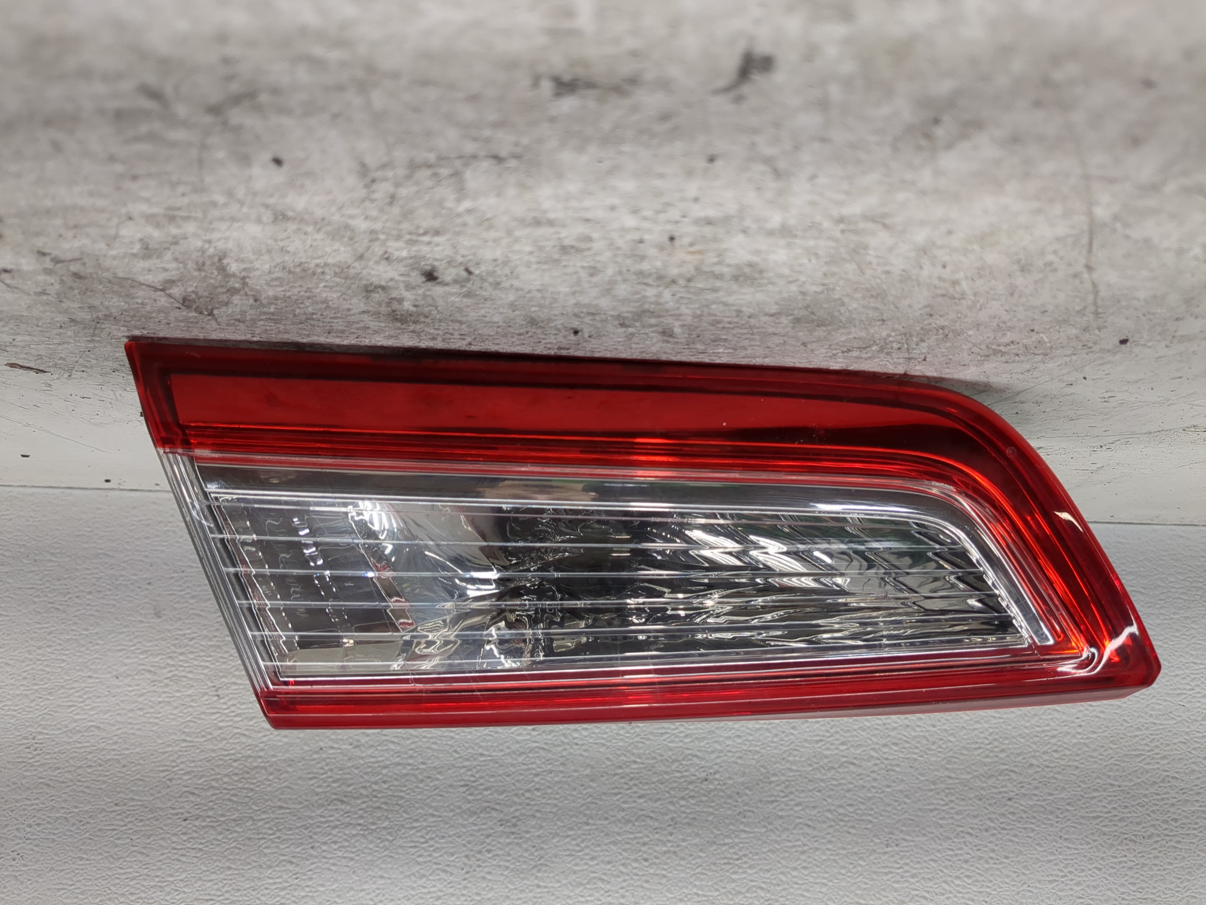 Picture of 2012-2014 Toyota Camry Passenger Right Side Tail Light Taillight Oem 1194321