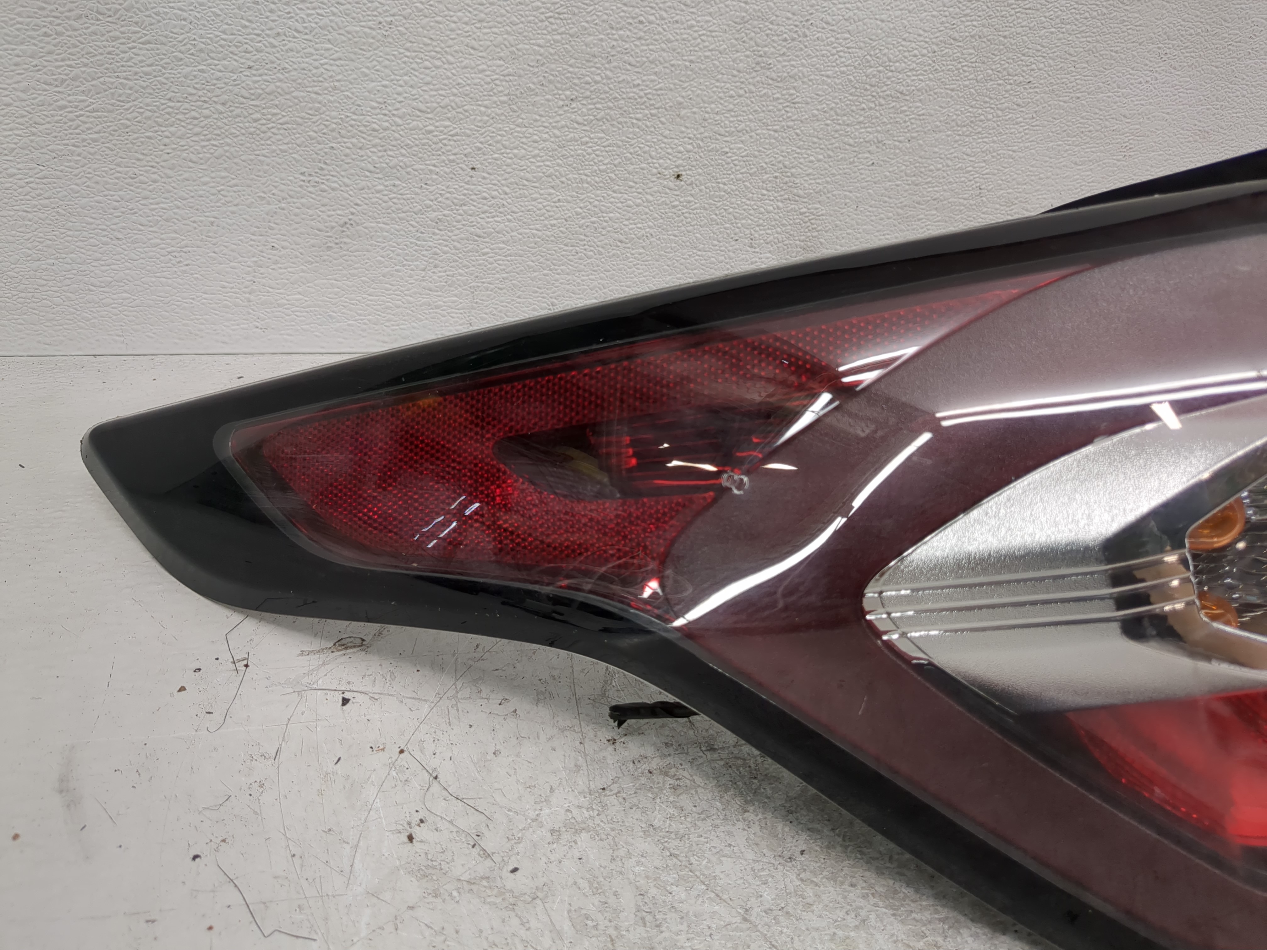 Picture of 2017-2018 Ford Escape Passenger Right Side Tail Light Taillight Oem 1194335