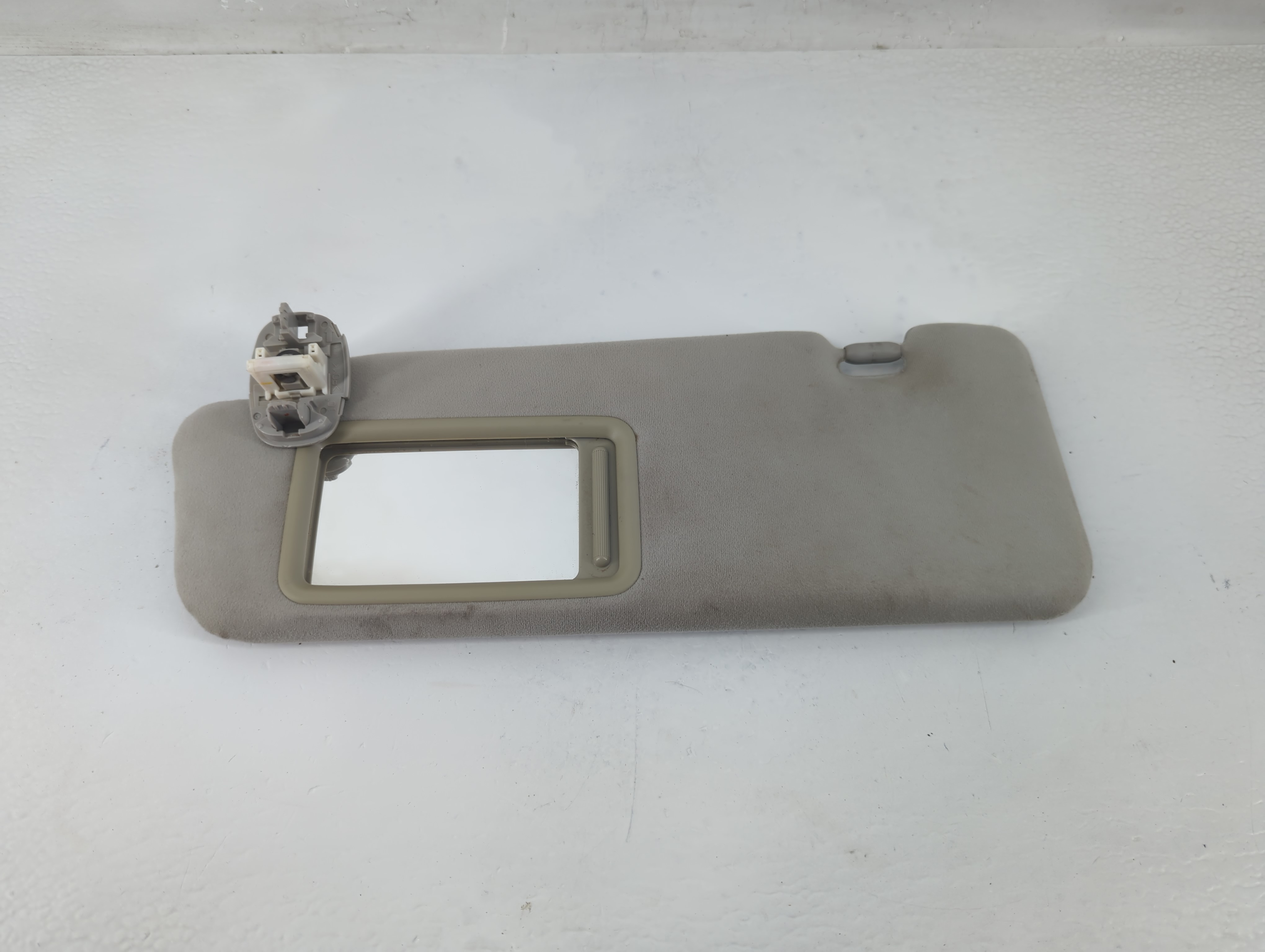 Picture of 2010-2015 Toyota Prius Passenger Sun Visor Mirror Right Sunvisor 1194394