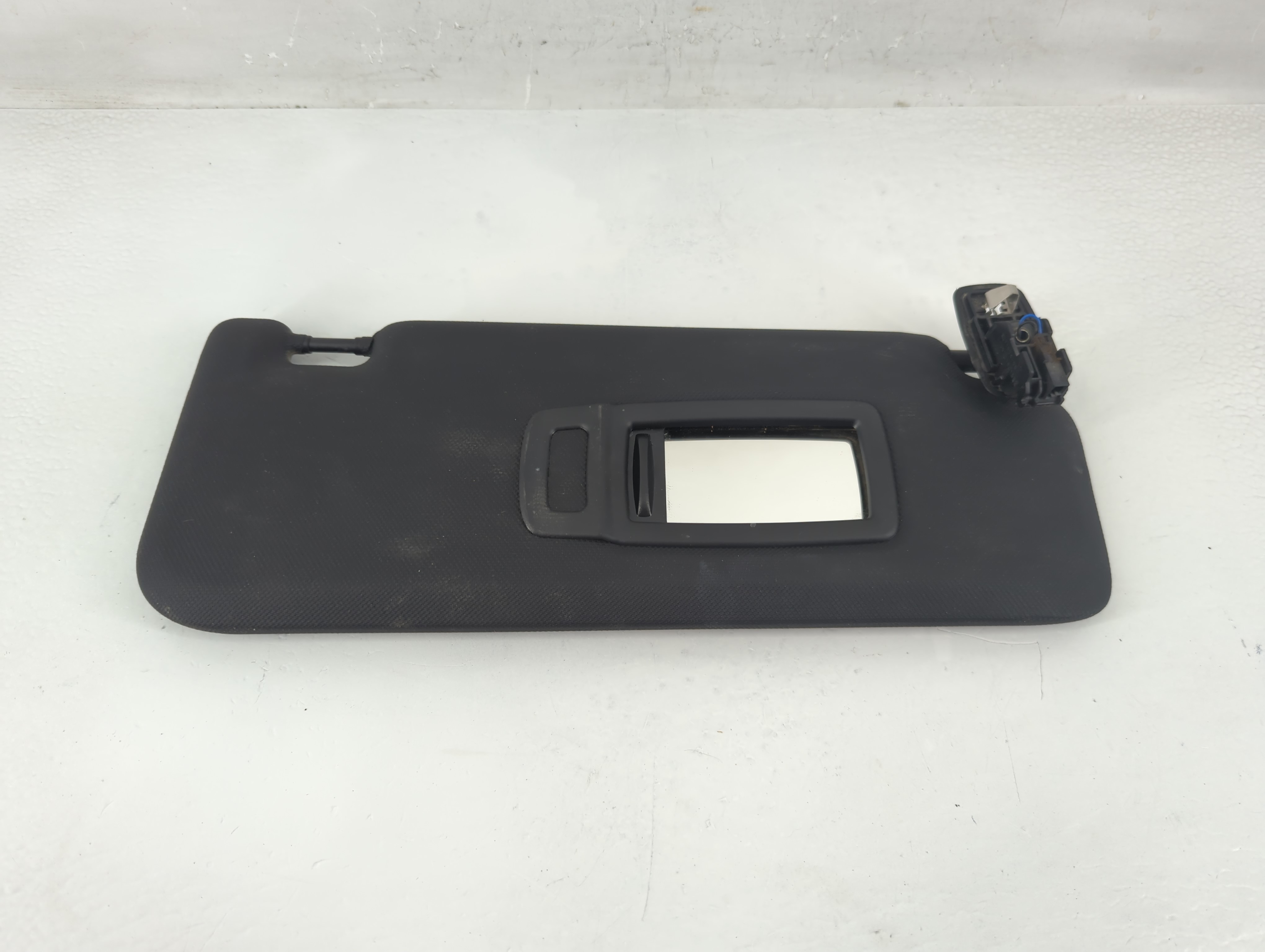 Picture of 2018-2022 Bmw X3 Driver Sun Visor Mirror Left Sunvisor 1194396