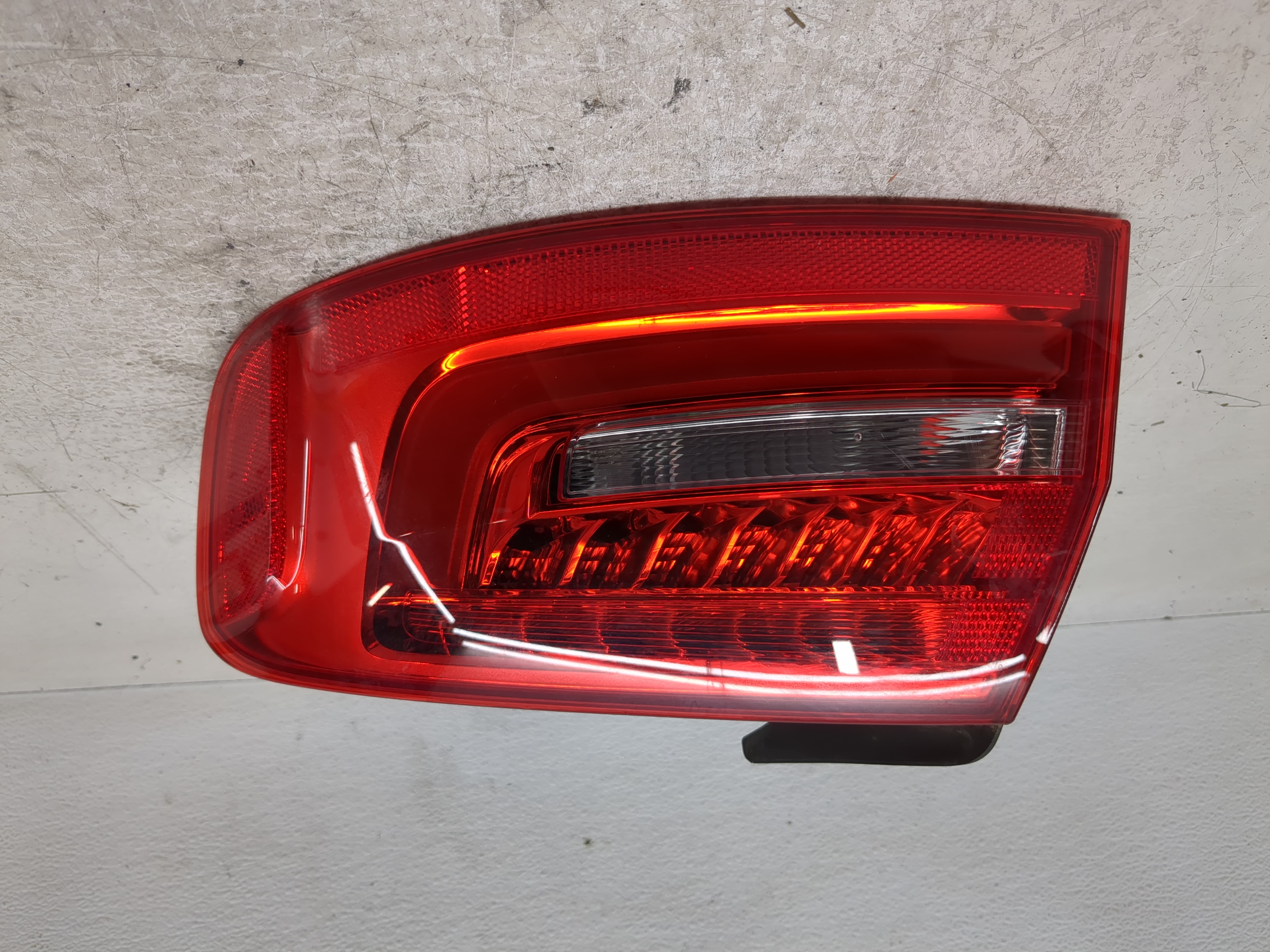 2013-2016 Audi A4 Passenger Right Side Tail Light Taillight Oem 1194425 - Oemusedautoparts1.com