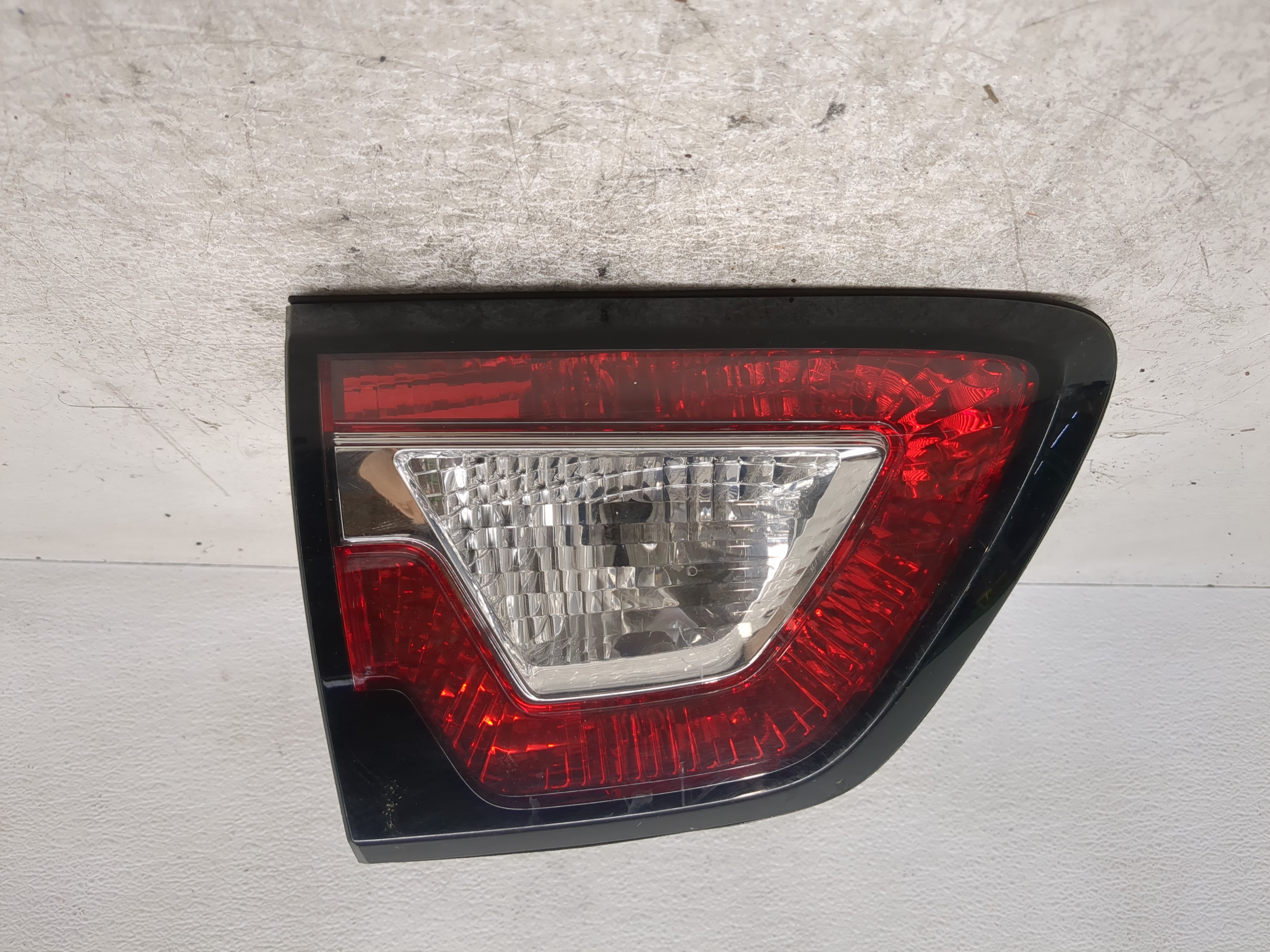 2013-2017 Chevrolet Traverse Driver Left Side Tail Light Taillight Oem 1194428 - Oemusedautoparts1.com