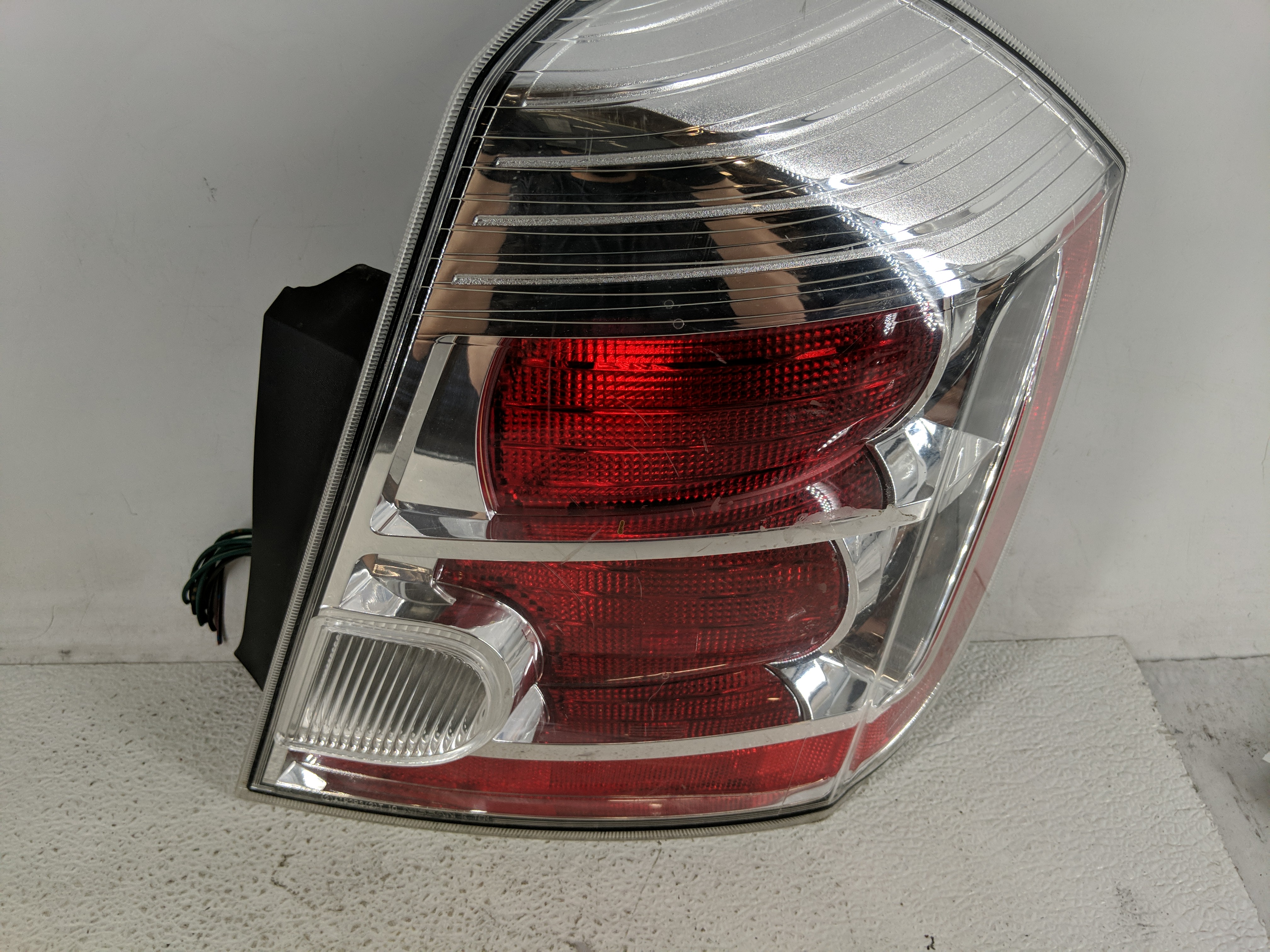 2010-2012 Nissan Sentra Passenger Right Side Tail Light Taillight Oem 1194441 - Oemusedautoparts1.com
