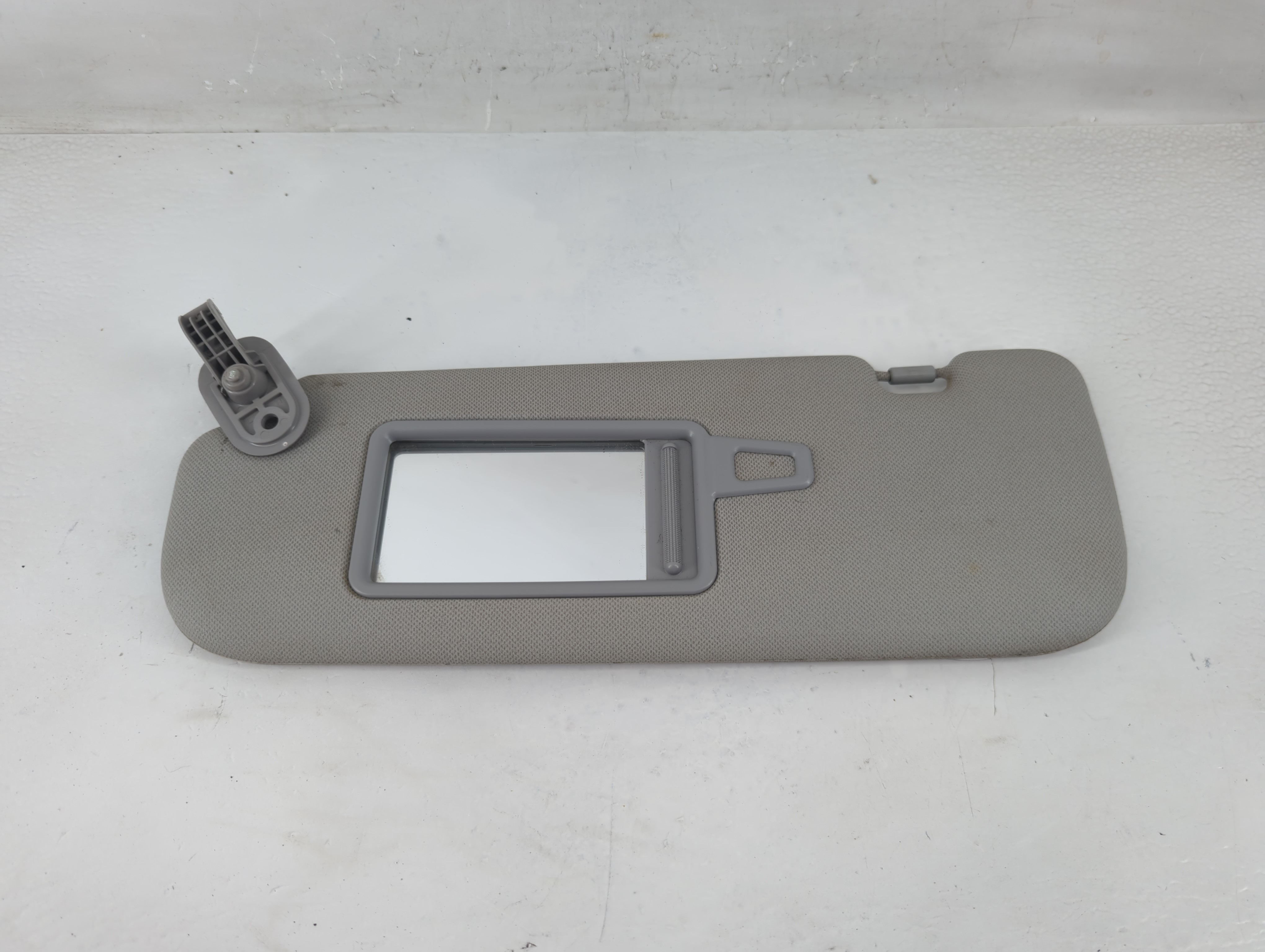 2011-2013 Hyundai Elantra Driver Sun Visor Mirror Left Sunvisor Grey 1194448 - Oemusedautoparts1.com