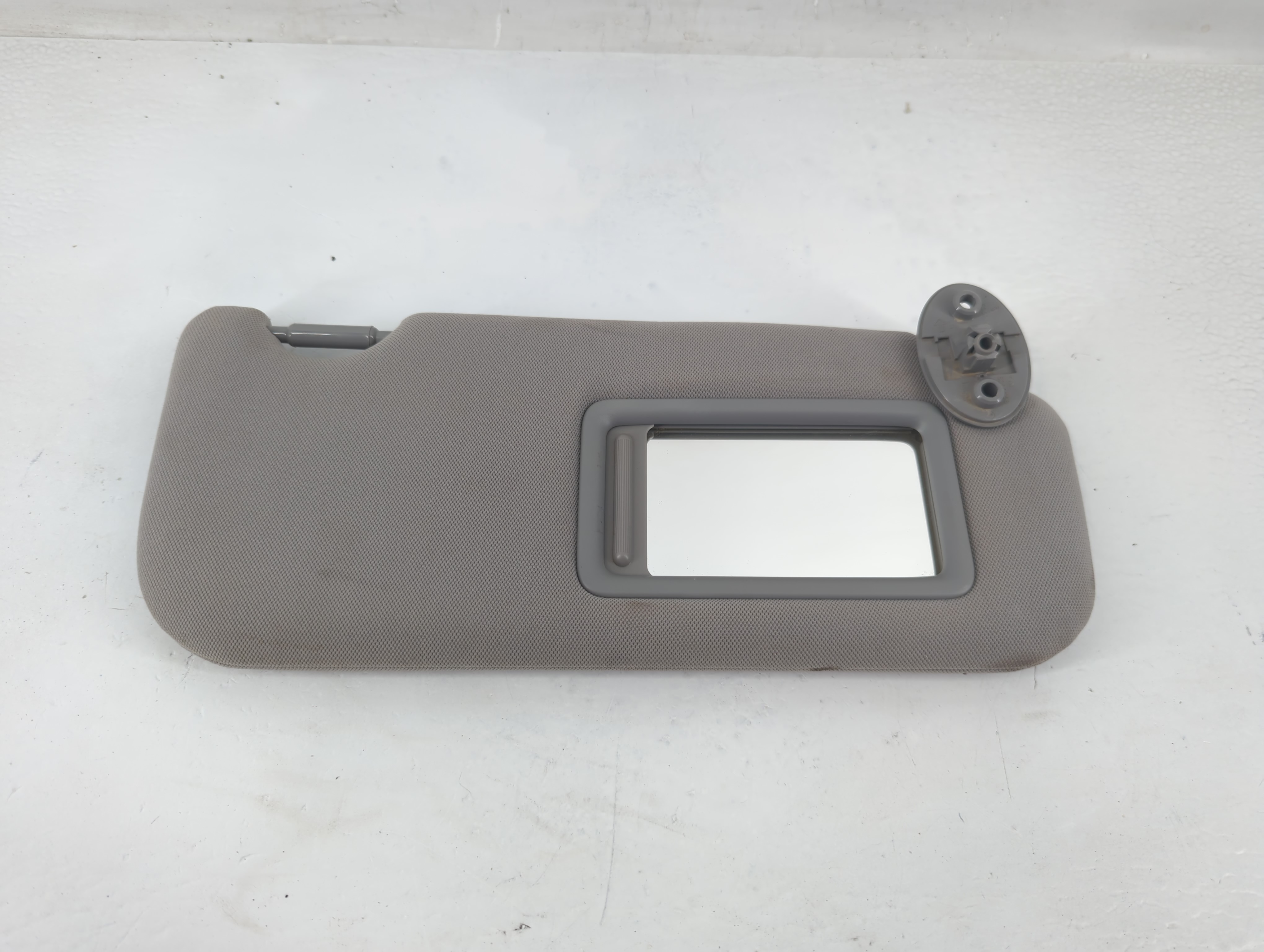 2018-2022 Toyota Camry Passenger Sun Visor Mirror Right Sunvisor Grey 1194497 - Oemusedautoparts1.com