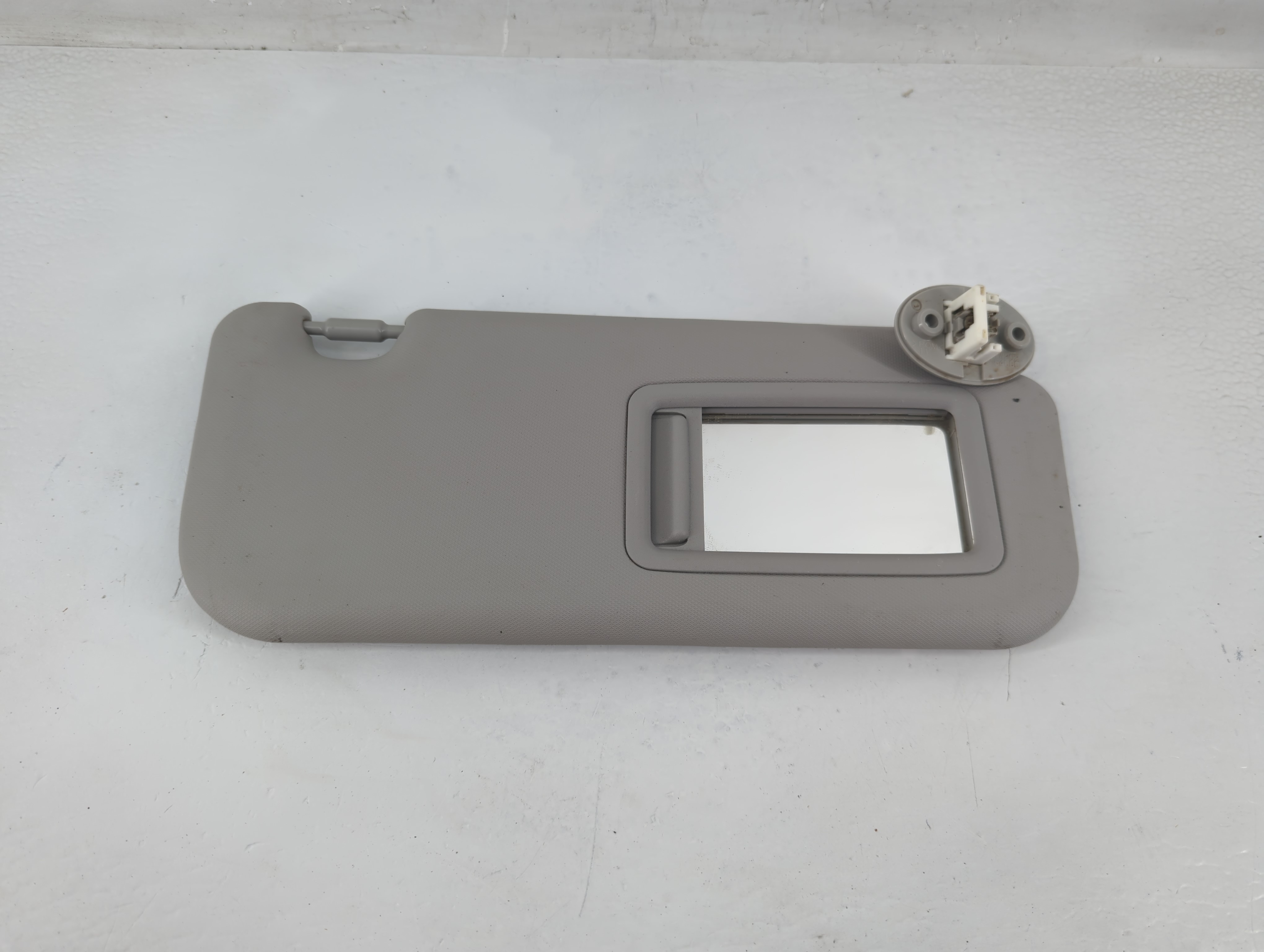 Picture of 2023 Toyota Prius Passenger Sun Visor Mirror Right Sunvisor Gray 1194522