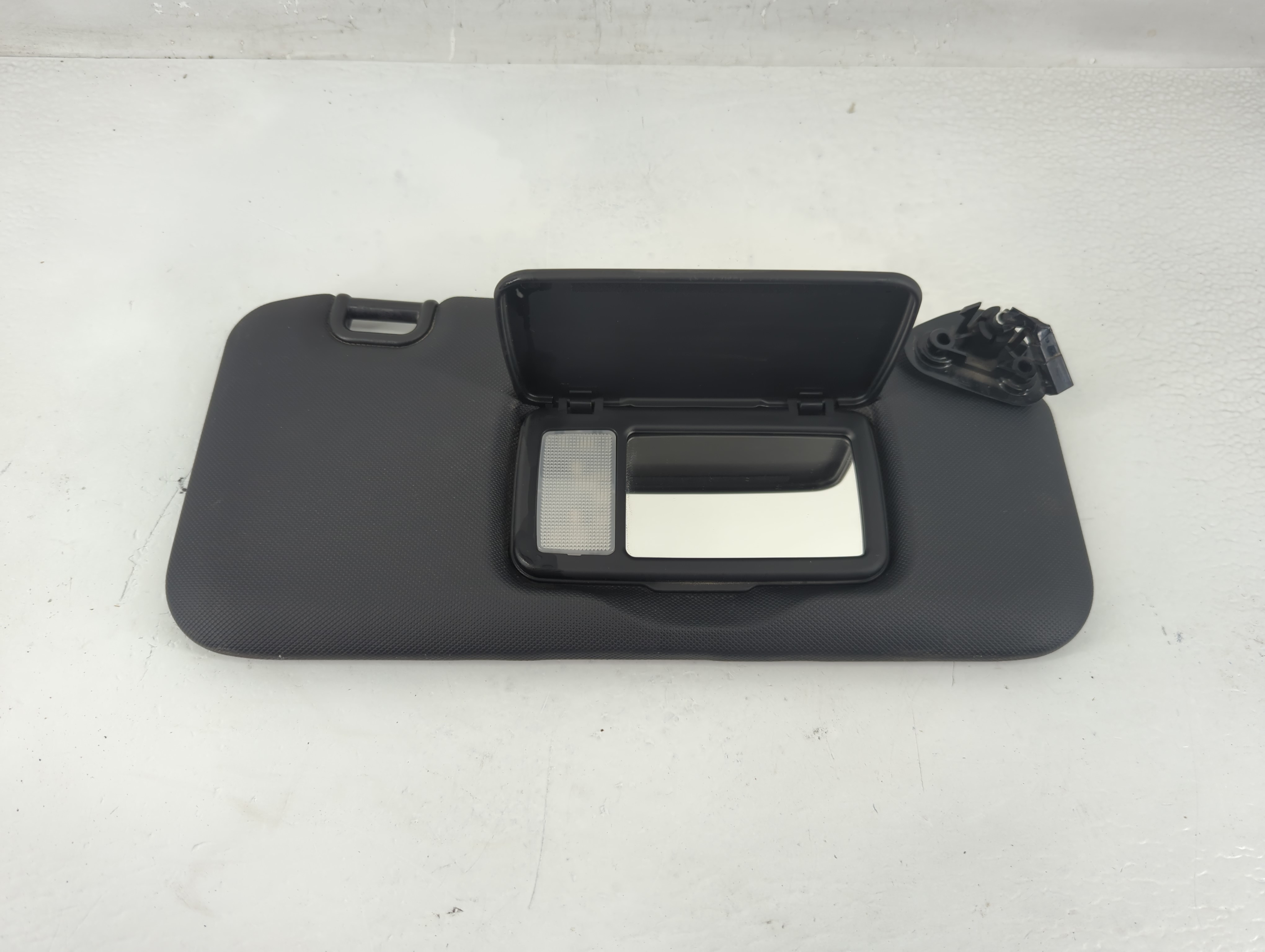 Picture of 2022-2022 Toyota Gr86 Passenger Sun Visor Mirror Right Sunvisor Black 1194539