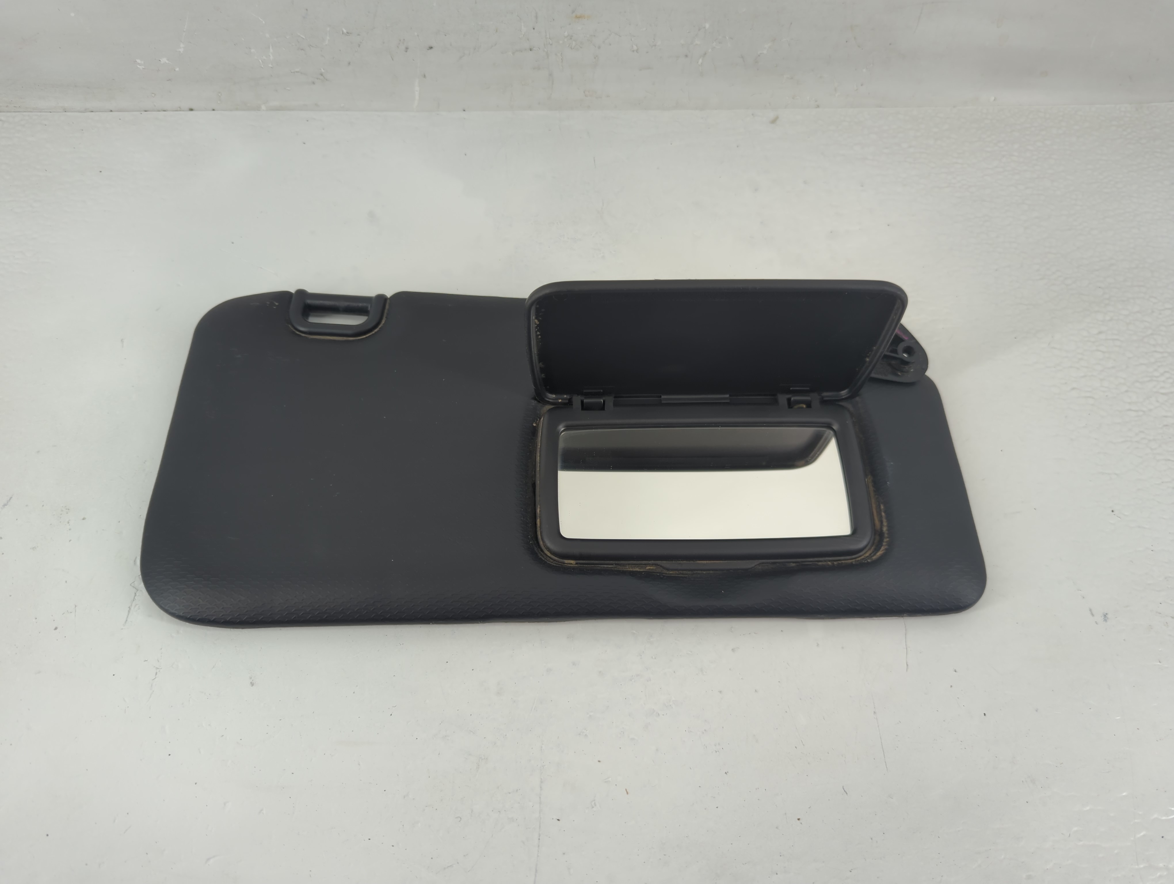 Picture of 2017-2020 Toyota 86 Passenger Sun Visor Mirror Right Sunvisor Black 1194549