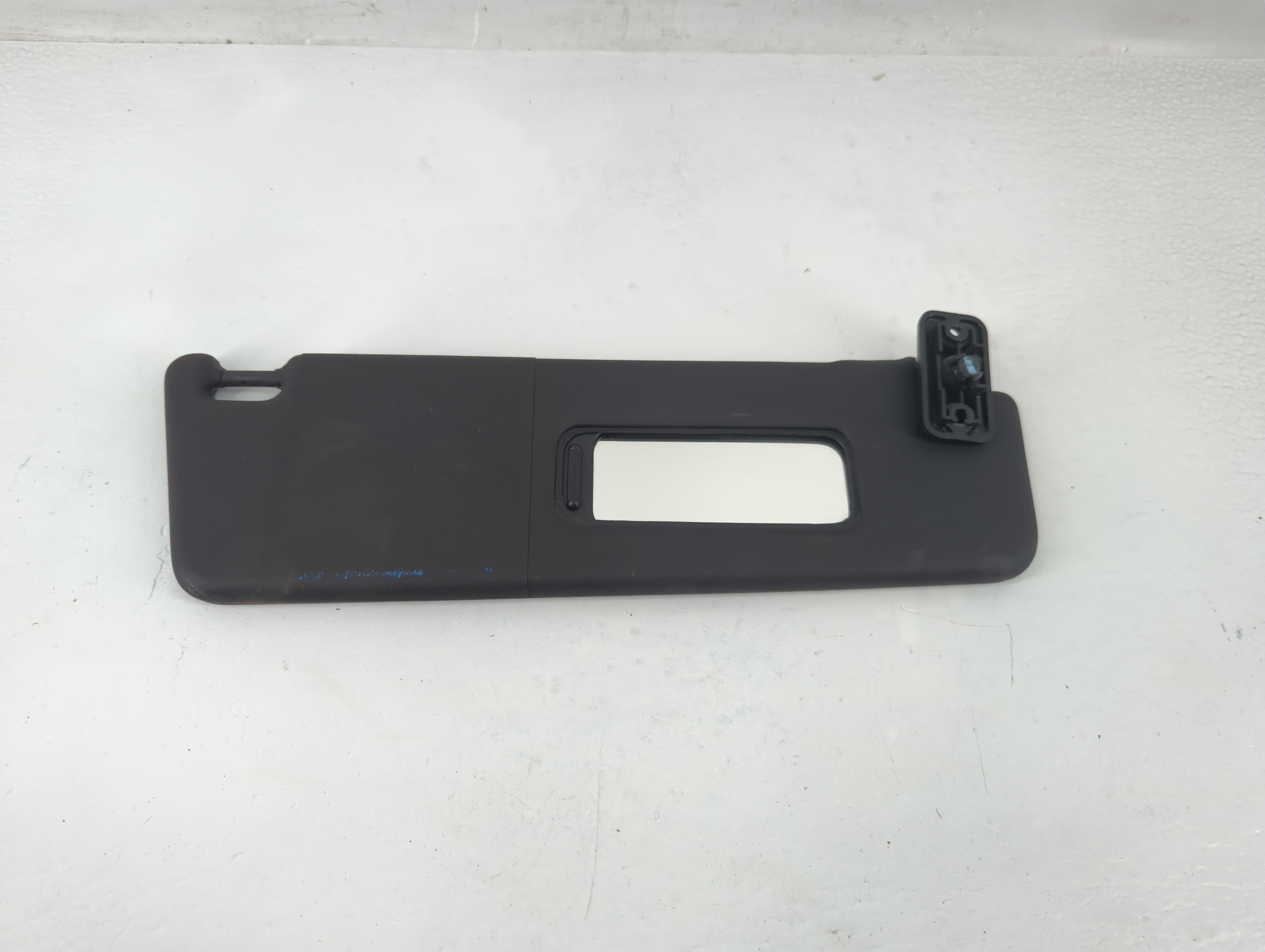 Picture of 2010-2015 Chevrolet Camaro Passenger Sun Visor Mirror Right Sunvisor 1194555
