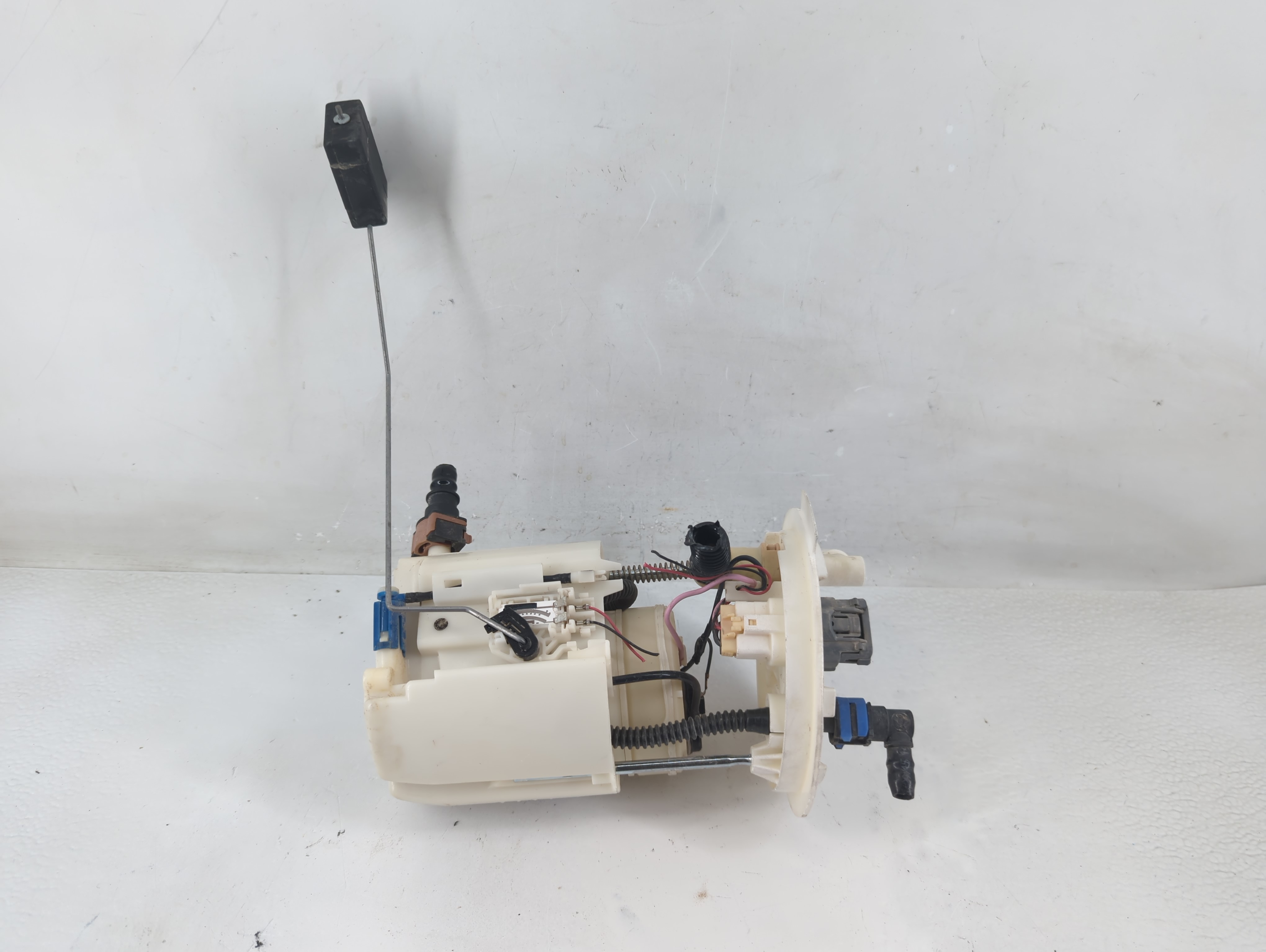 2013-2019 Ford Explorer Electrical Gas Fuel Pump Assembly 1194565 - Oemusedautoparts1.com