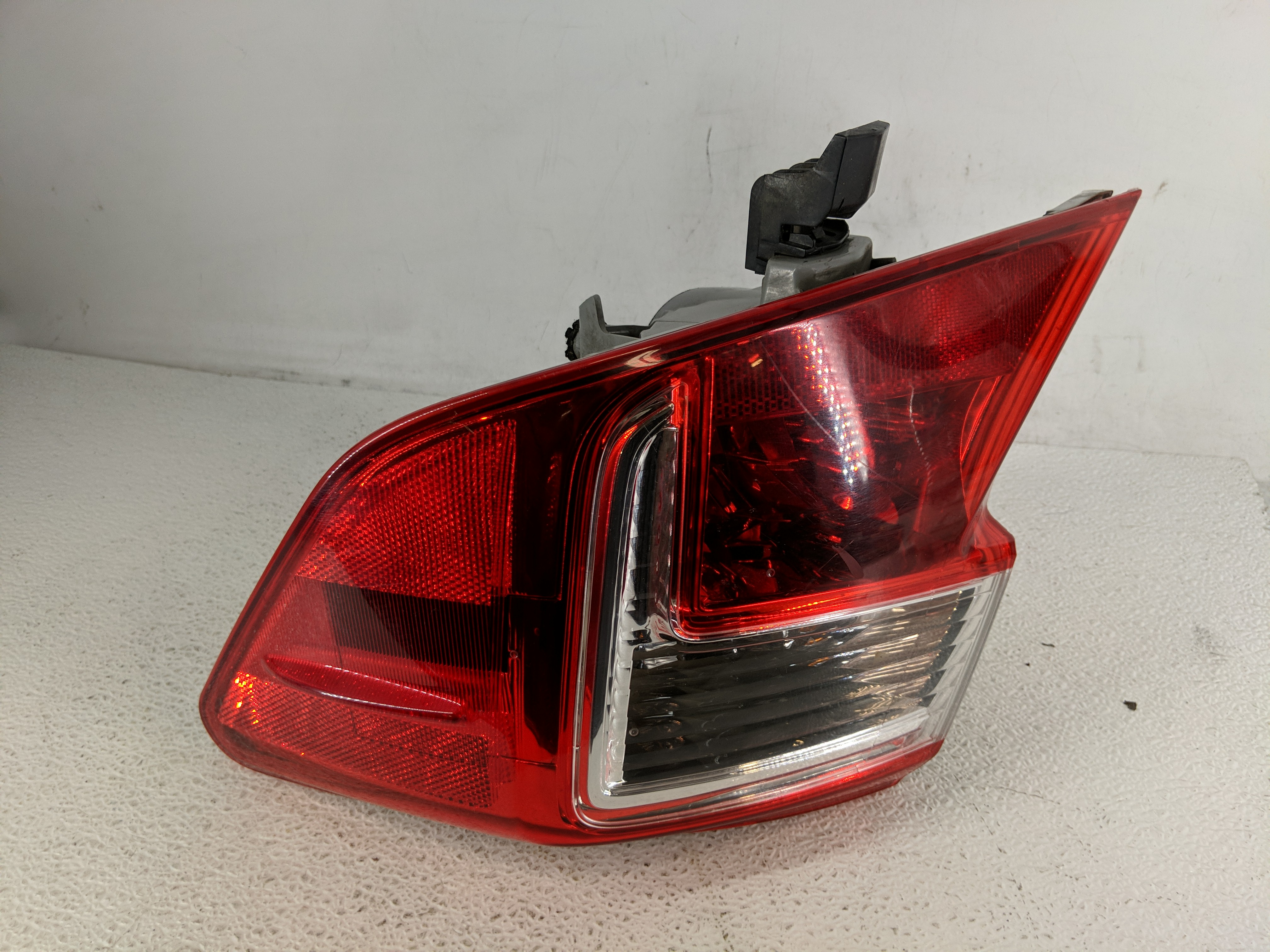 2012-2014 Toyota Camry Passenger Right Side Tail Light Taillight Oem 1194569 - Oemusedautoparts1.com