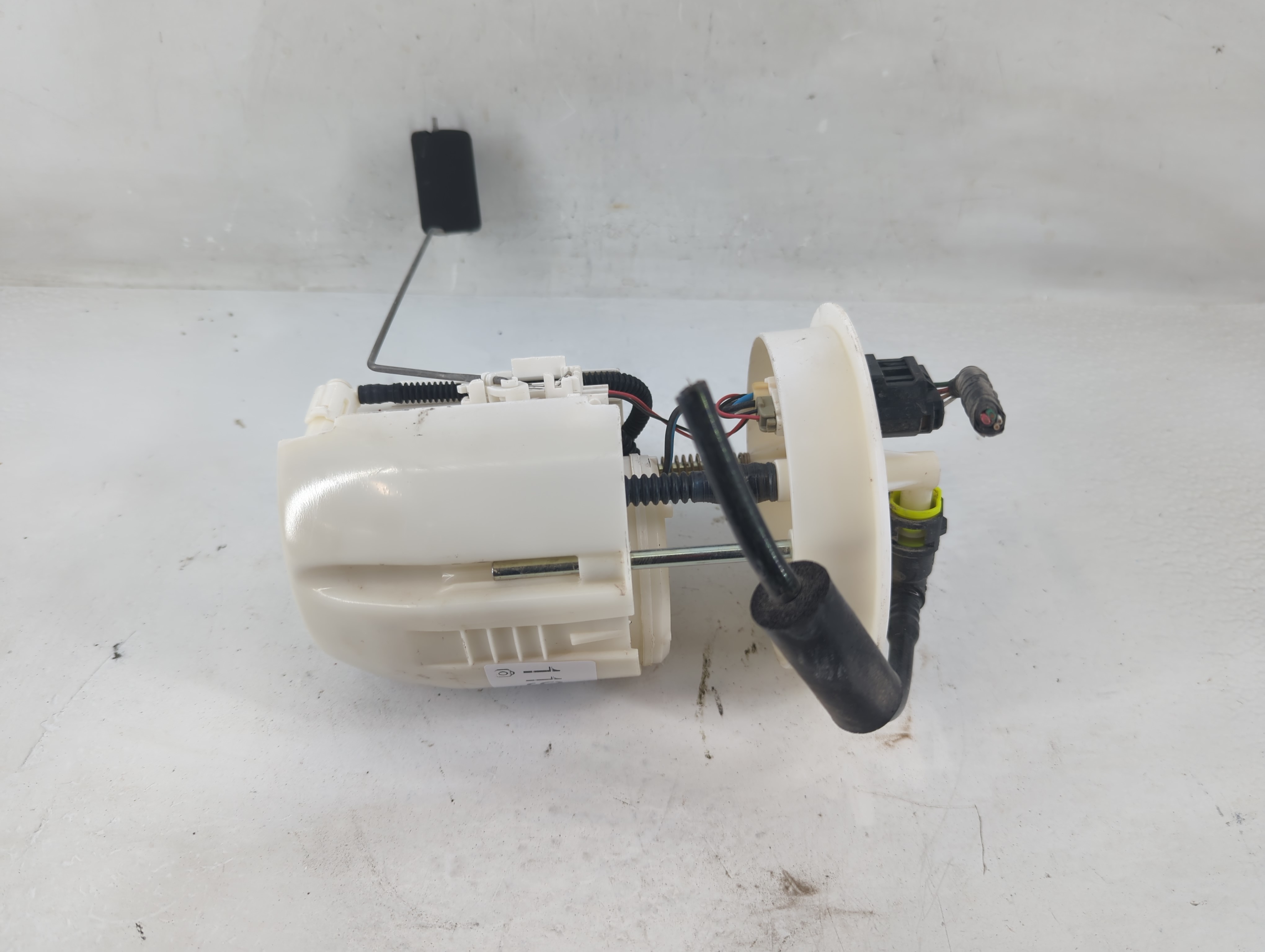 2014-2018 Mazda 3 Electrical Gas Fuel Pump Assembly 1194591 - Oemusedautoparts1.com