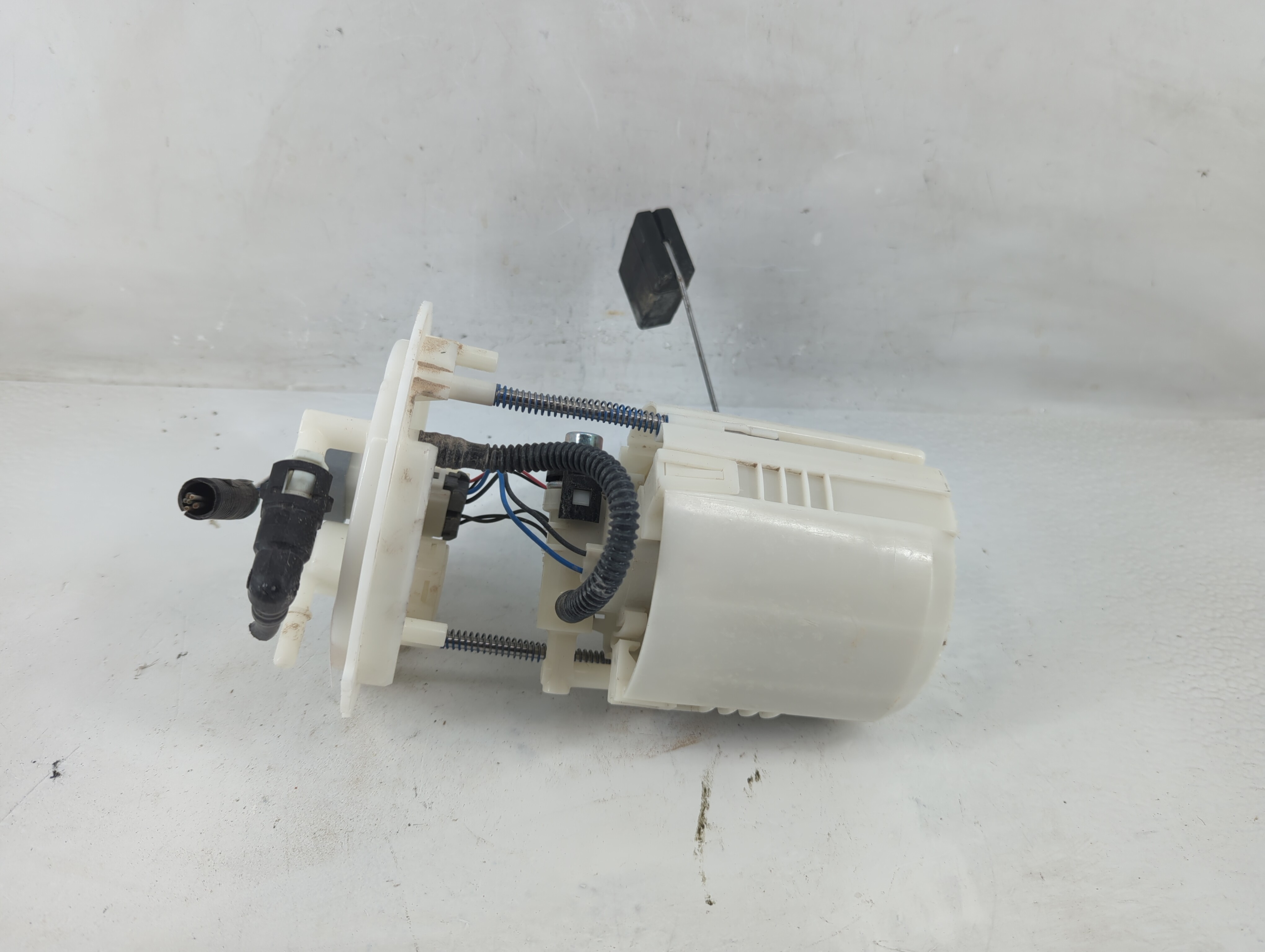 2019-2022 Nissan Altima Electrical Gas Fuel Pump Assembly 1194593 - Oemusedautoparts1.com