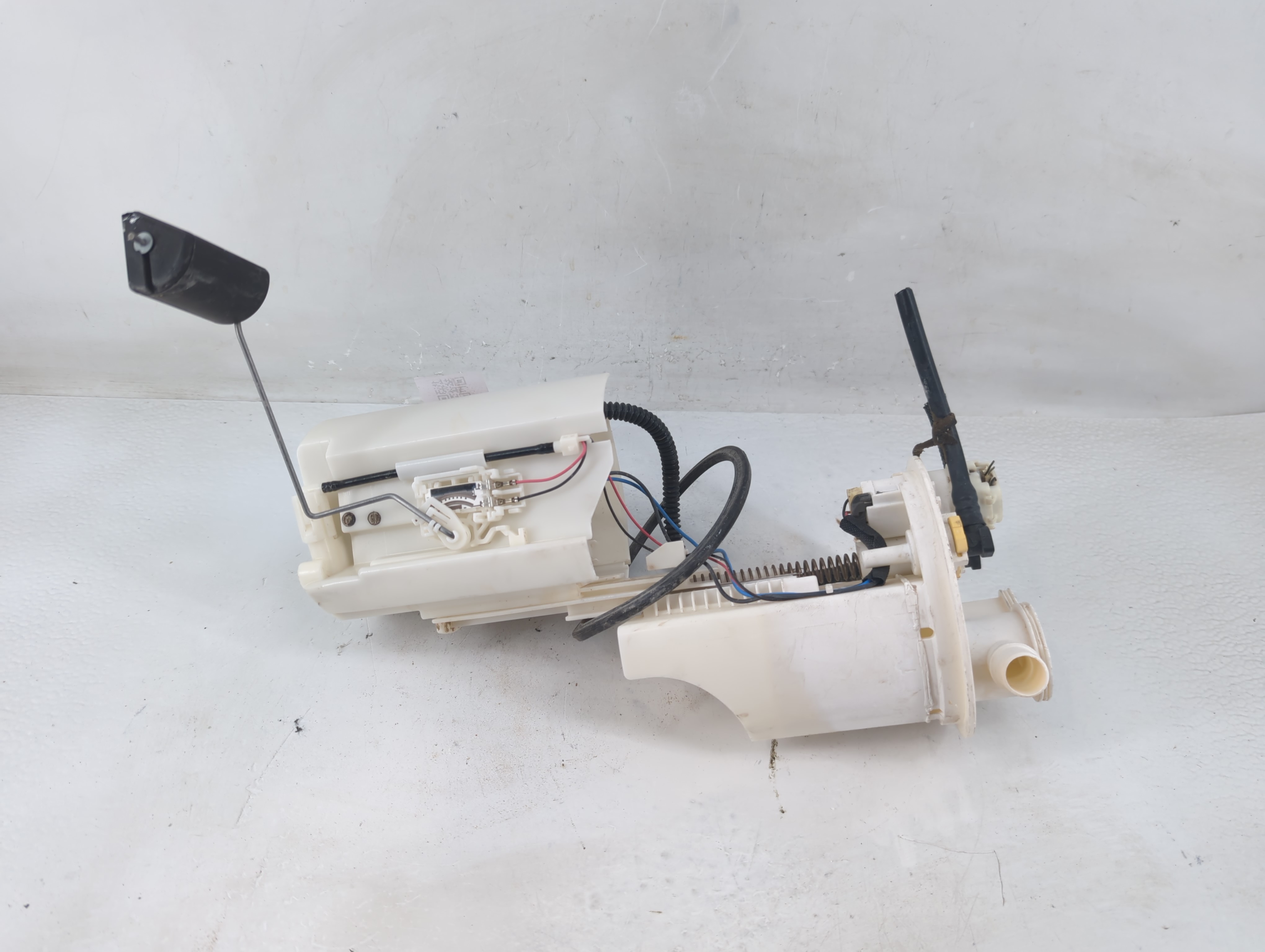 2012-2017 Toyota Camry Electrical Gas Fuel Pump Assembly 1194597 - Oemusedautoparts1.com