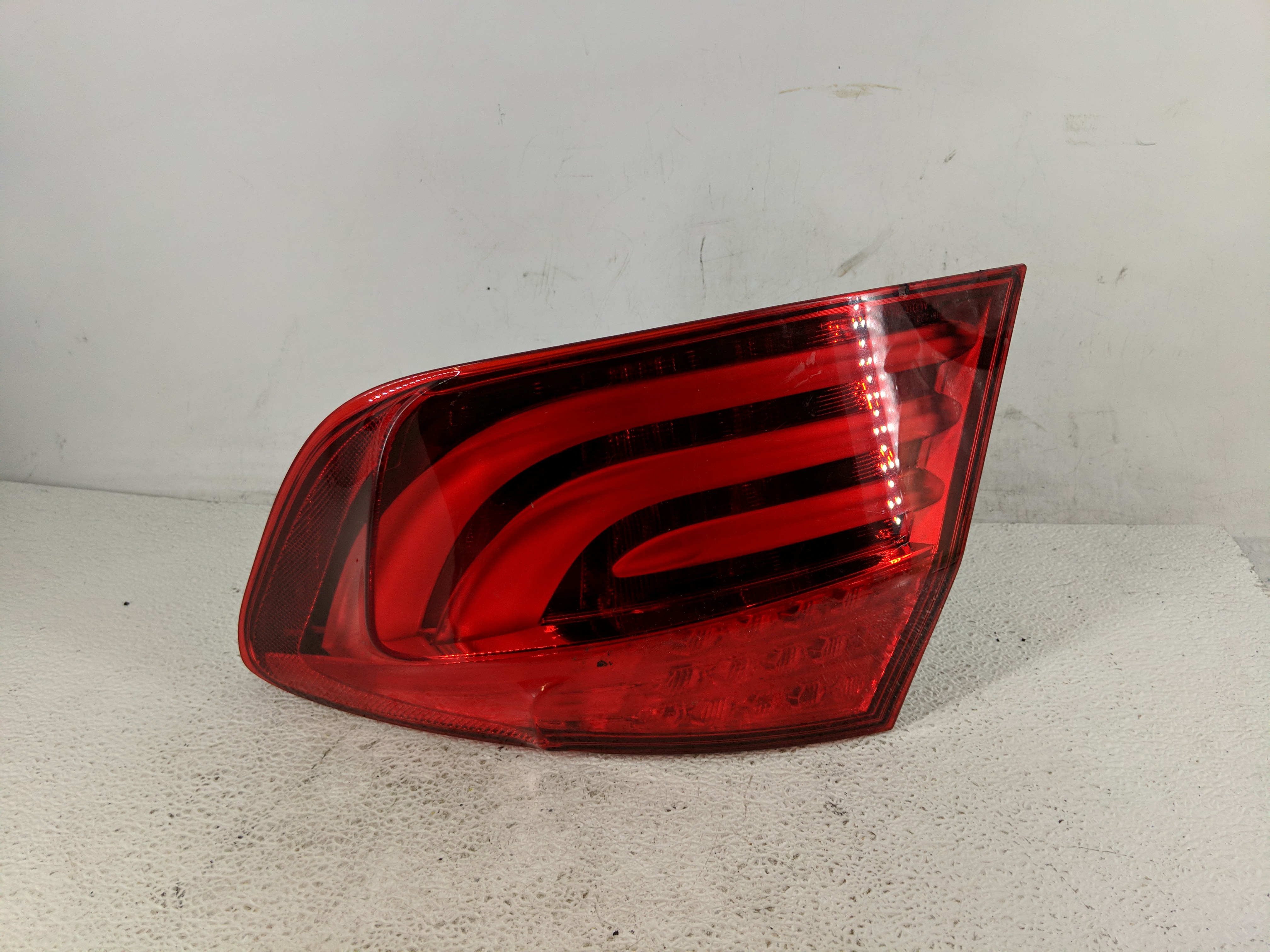 2011-2013 Bmw 528i Passenger Right Side Tail Light Taillight Oem 1194611 - Oemusedautoparts1.com