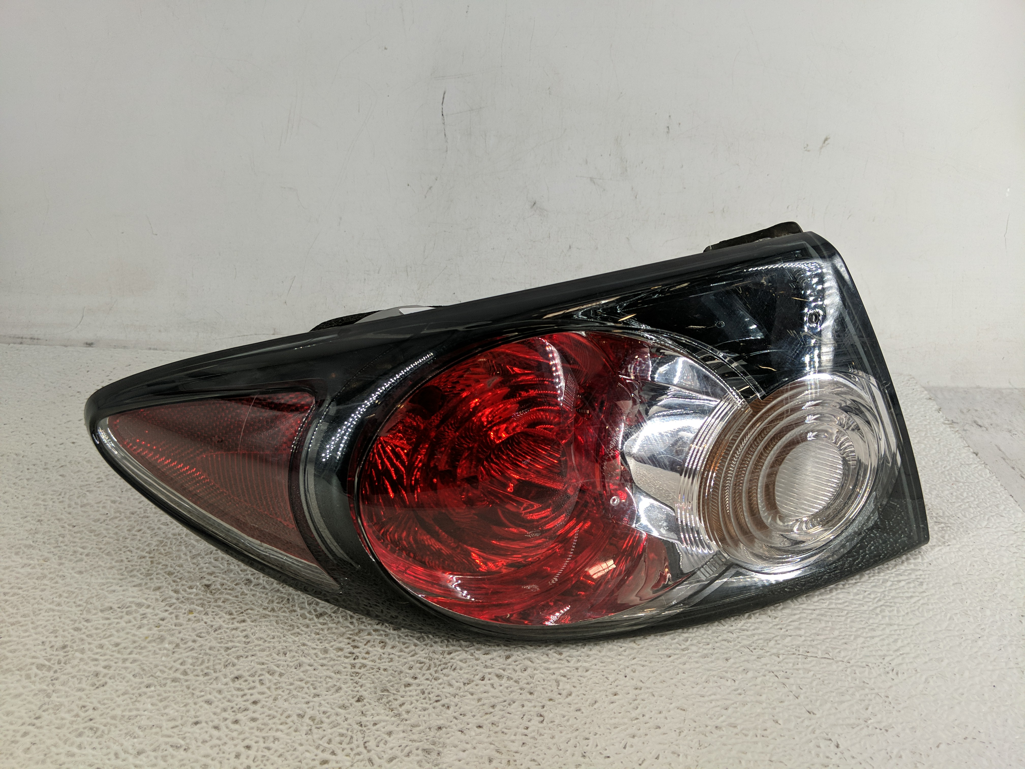 2006-2008 Mazda 6 Driver Left Side Tail Light Taillight Oem 1194628 - Oemusedautoparts1.com