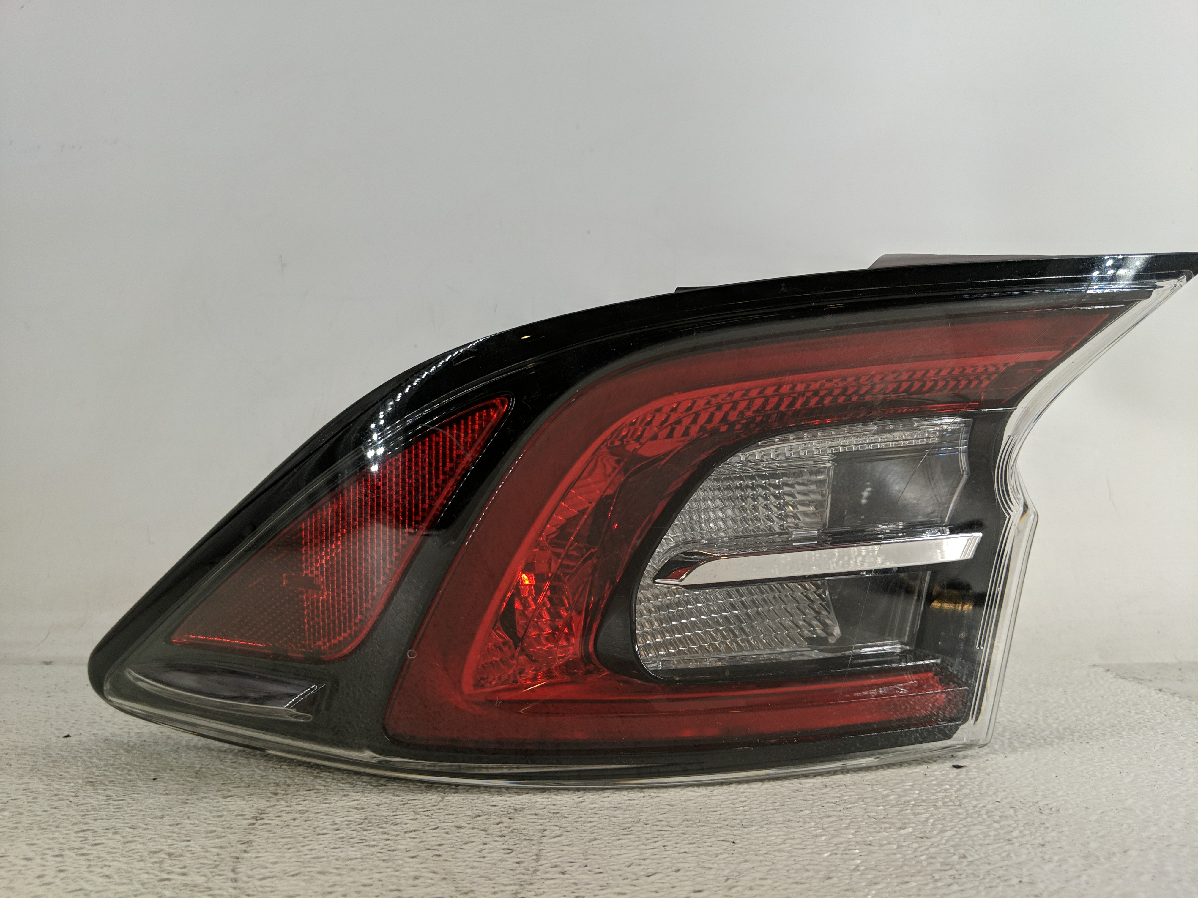 Picture of 2019-2022 Toyota Corolla Passenger Right Side Tail Light Taillight Oem 1194684