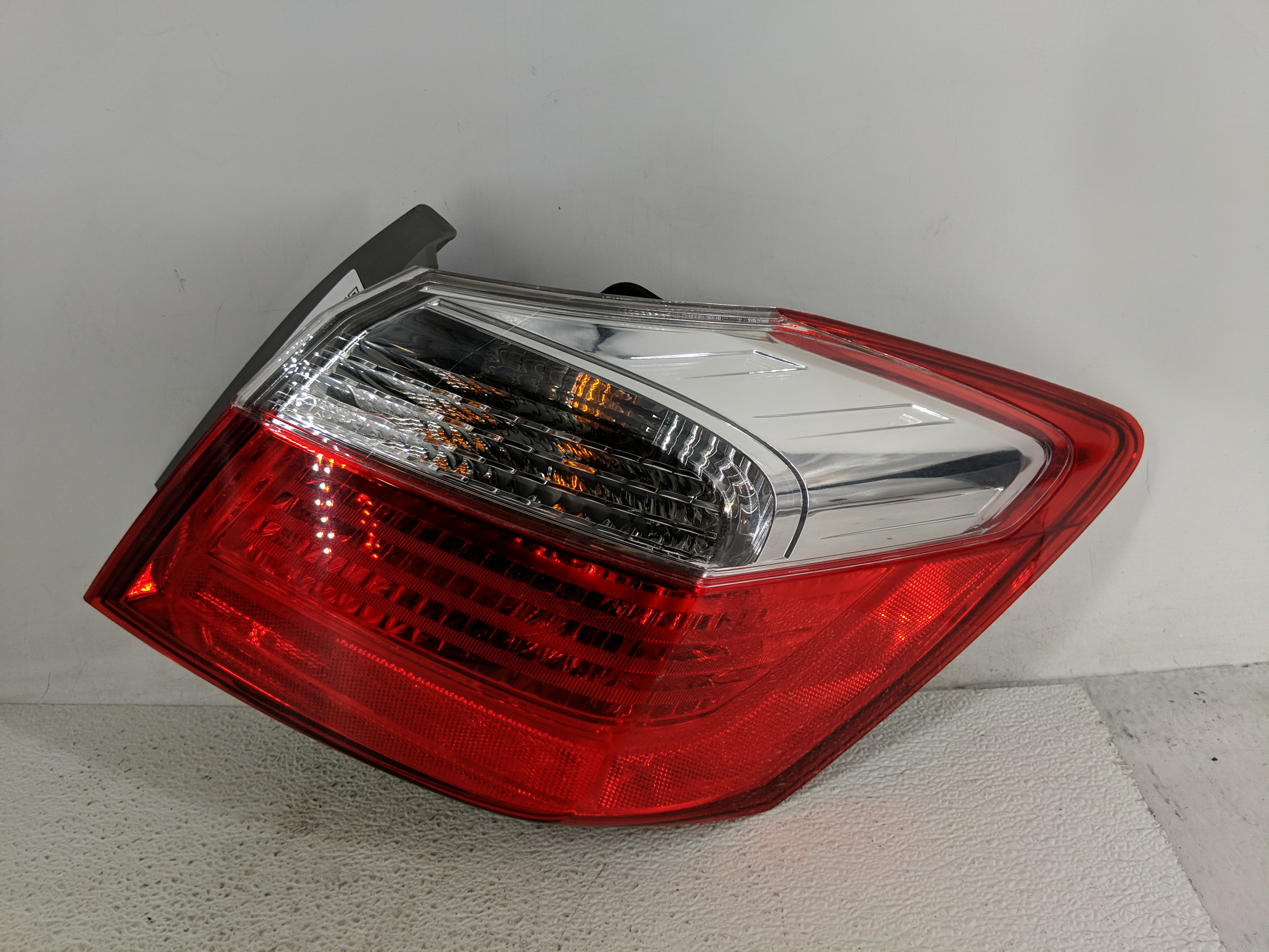 2013-2015 Honda Accord Passenger Right Side Tail Light Taillight Oem 1194688 - Oemusedautoparts1.com
