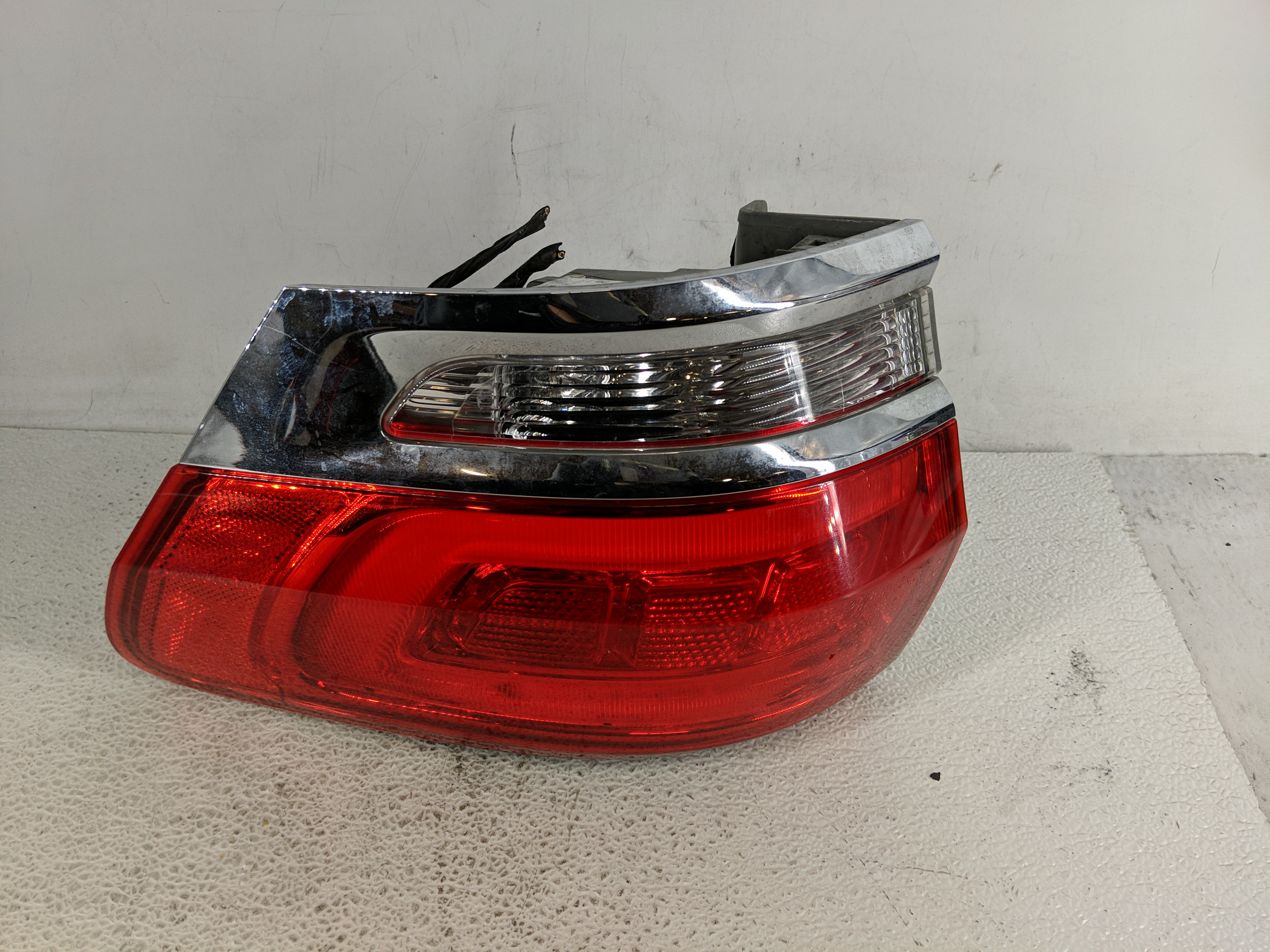 2014 Jeep Grand Cherokee Passenger Right Side Tail Light Taillight Oem 1194689 - Oemusedautoparts1.com