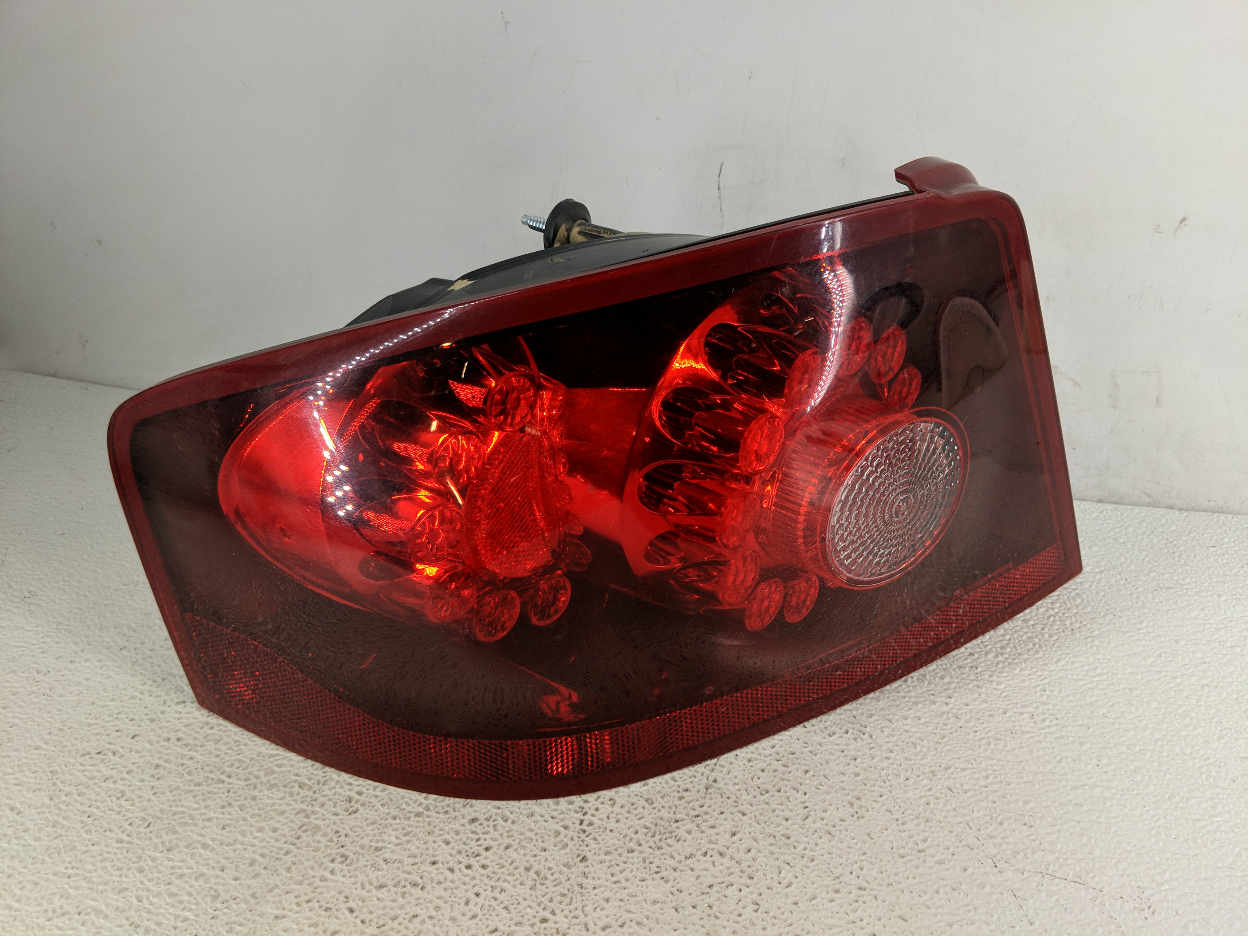 2011-2014 Dodge Avenger Driver Left Side Tail Light Taillight Oem 1194694 - Oemusedautoparts1.com
