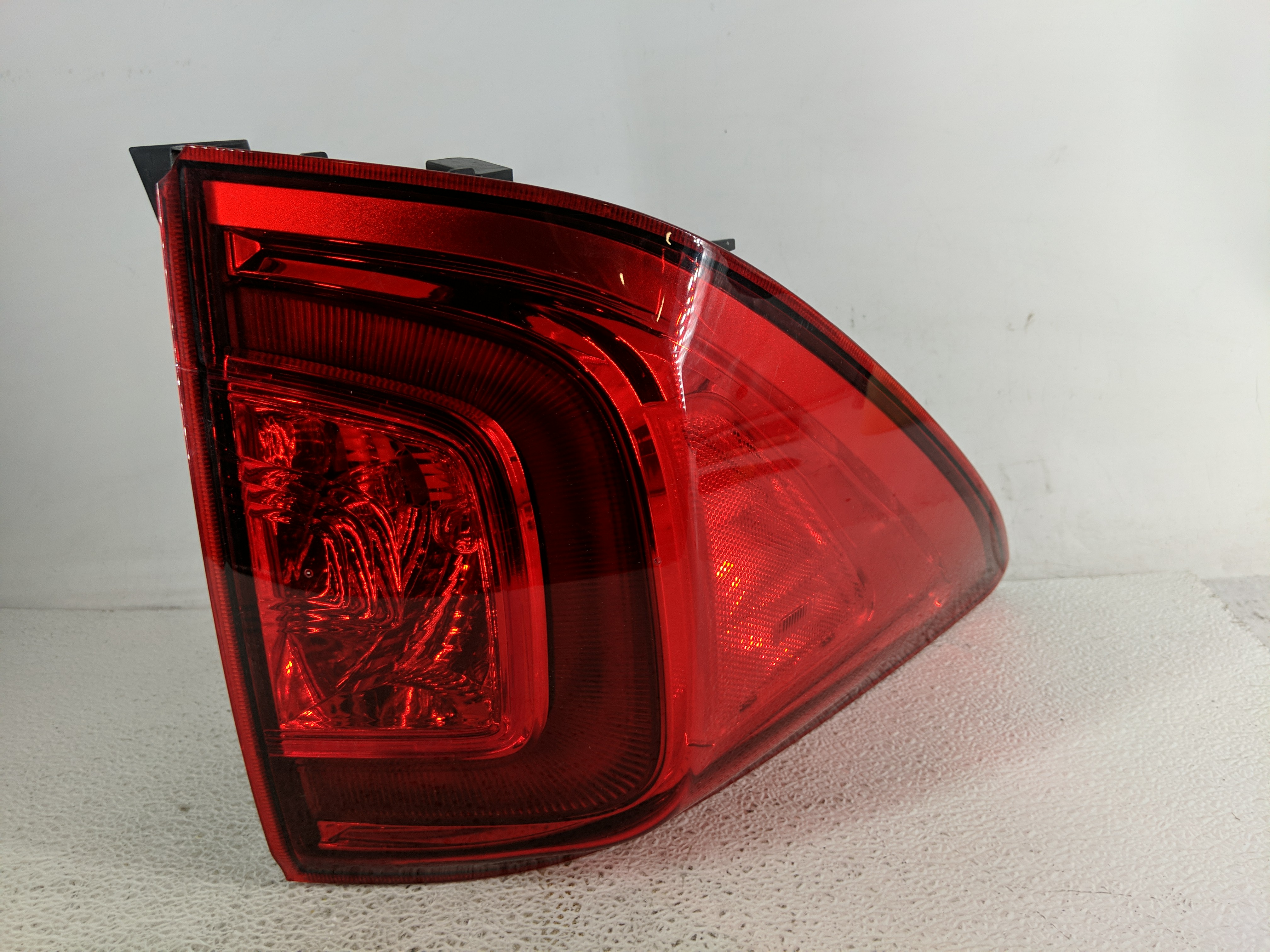 Picture of 2019-2022 Honda Pilot Driver Left Side Tail Light Taillight Oem 1194708