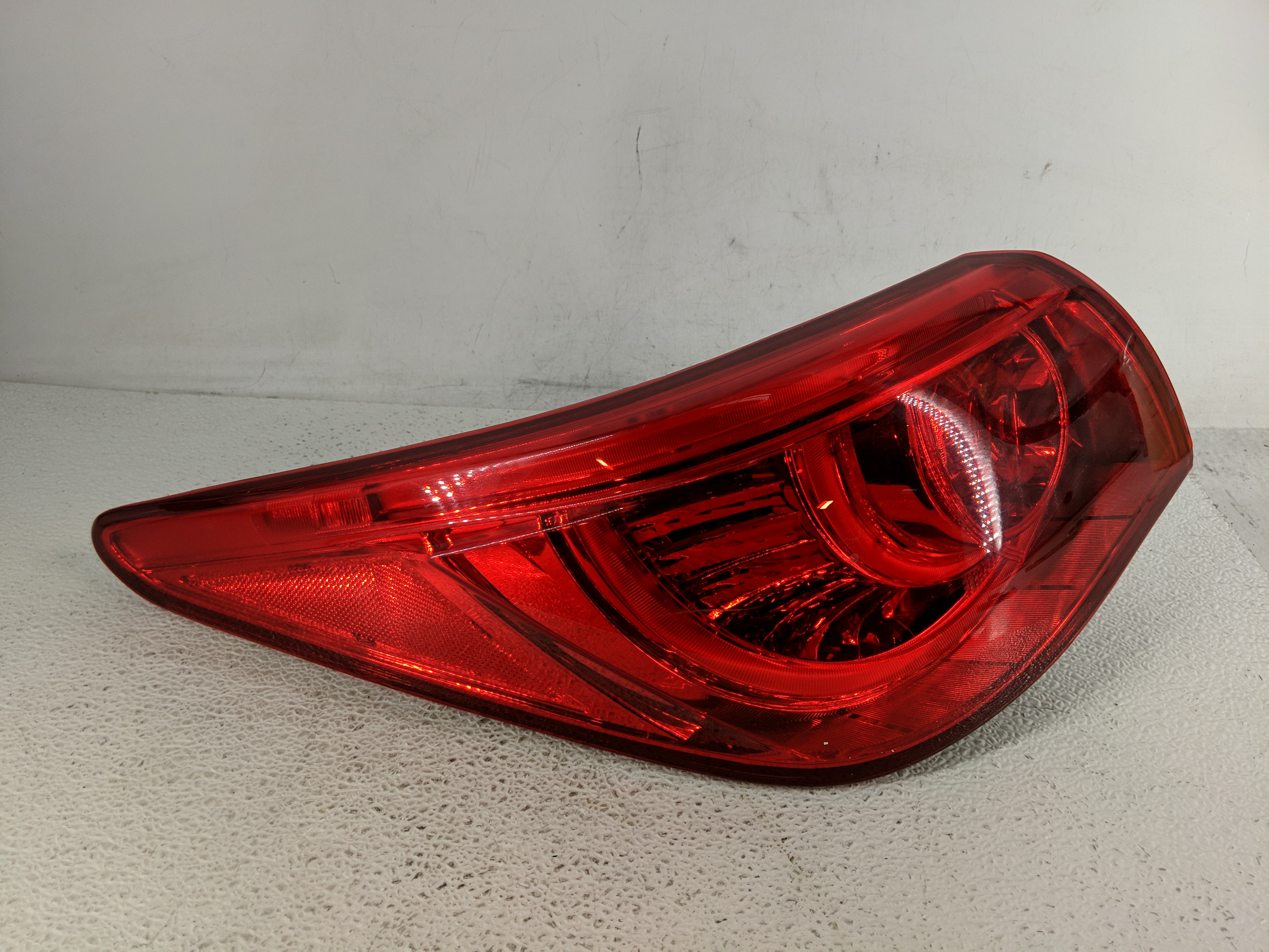 Picture of 2016-2017 Infiniti Q50 Driver Left Side Tail Light Taillight Oem 1194715