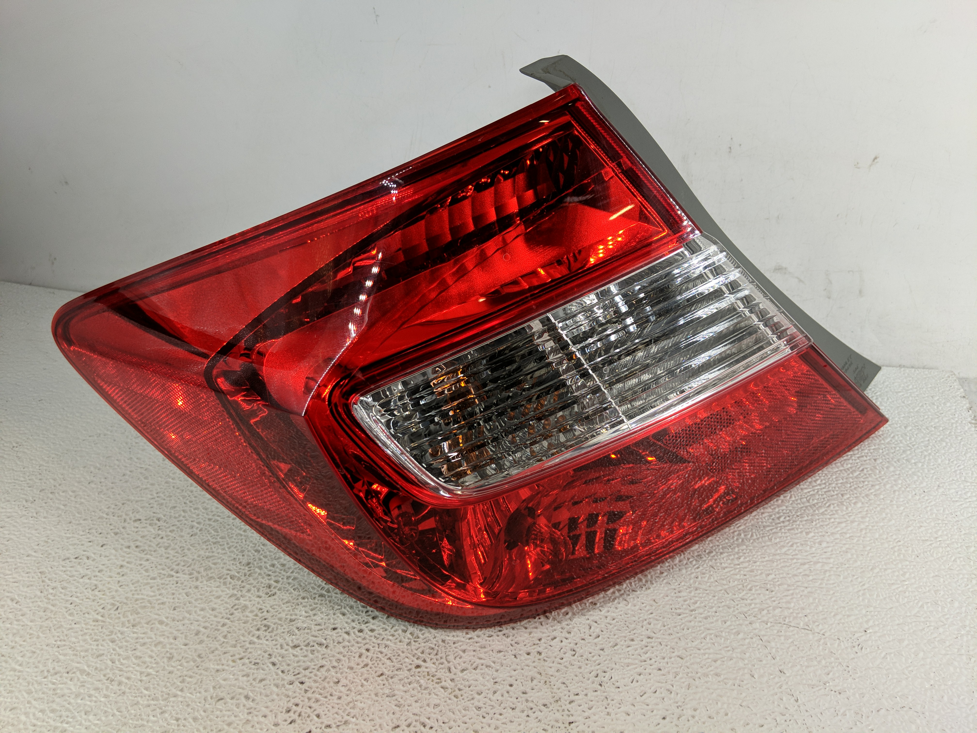 Picture of 2012-2012 Honda Civic Driver Left Side Tail Light Taillight Oem 1194717