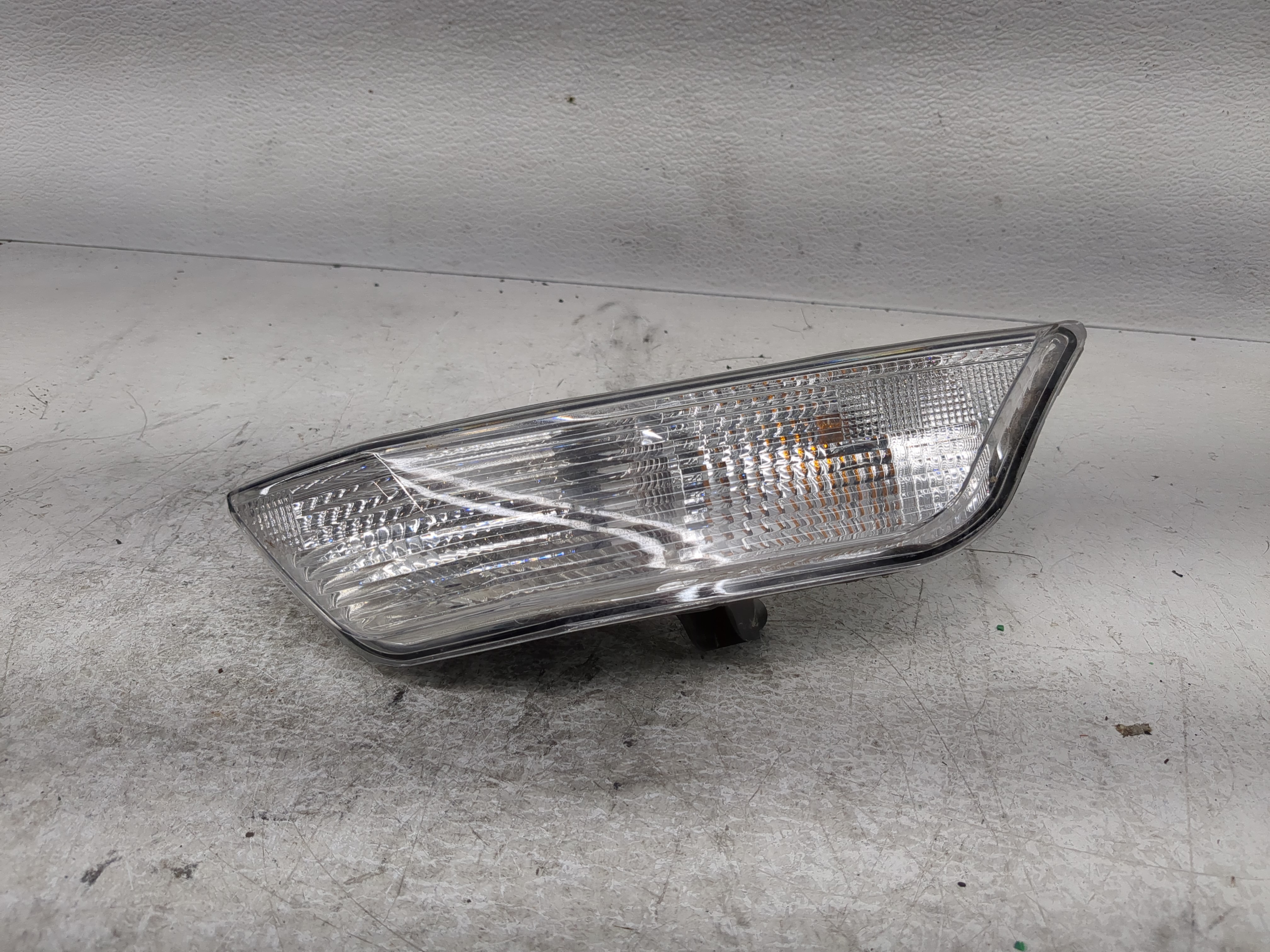 2015-2019 Ford Mustang Passenger Right Oem Front Light Lamp 1194732 - Oemusedautoparts1.com